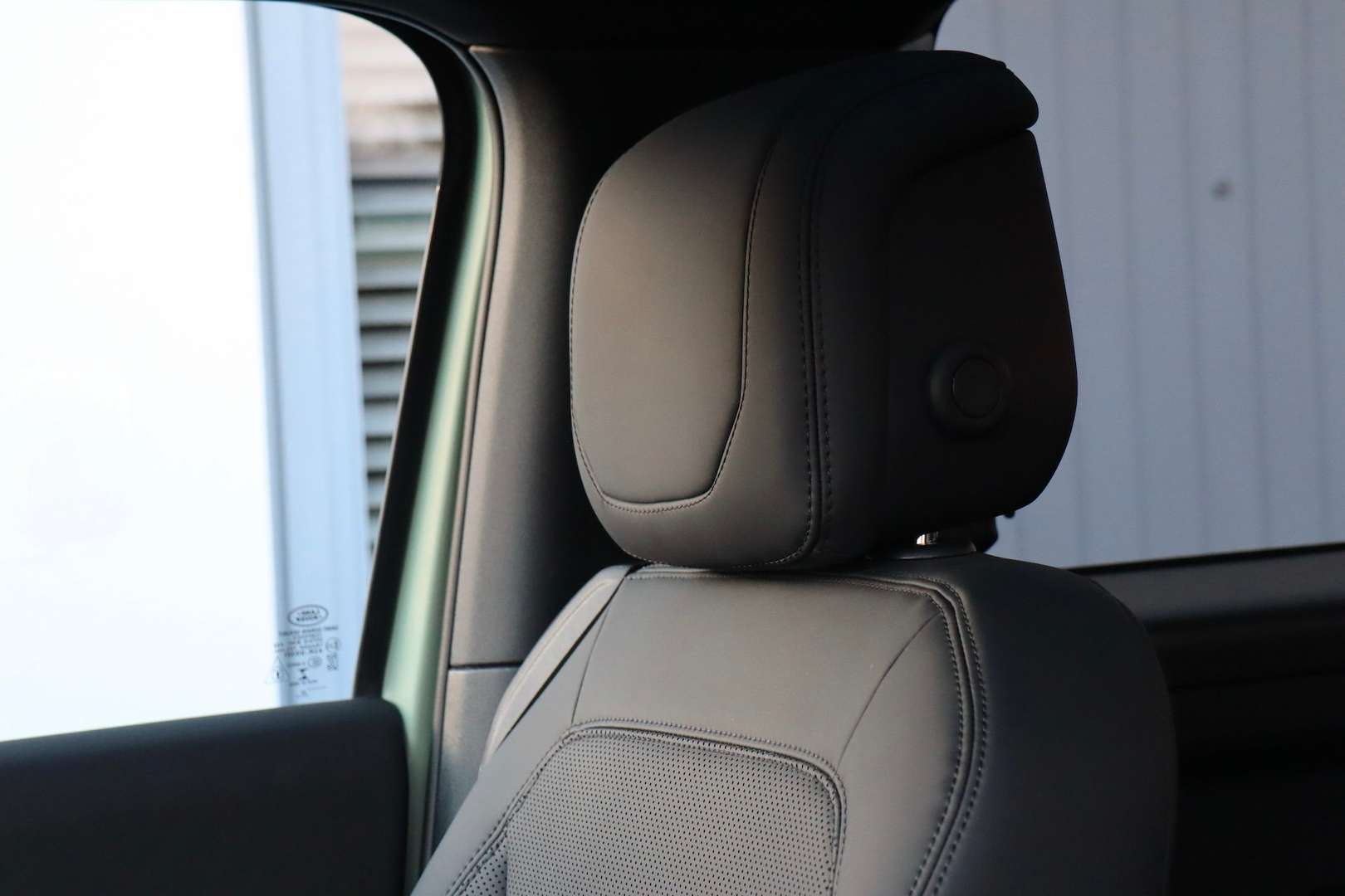 Land Rover Defender 75th Anniversary - P400 - 2025 - Joinsteer - #15