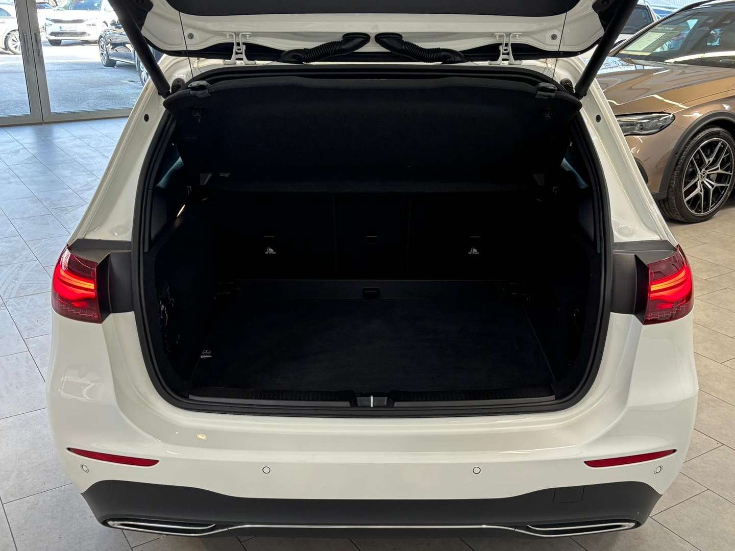 Mercedes Classe B PROGRESSIVE - 2024 - Joinsteer - #6