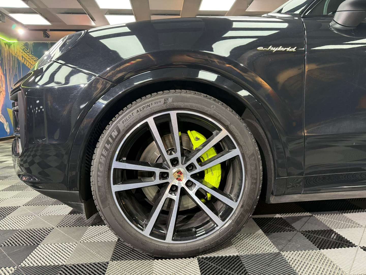 Porsche Cayenne Coupé 3.0 V6 E-Hybrid - 2025 - Joinsteer - #9