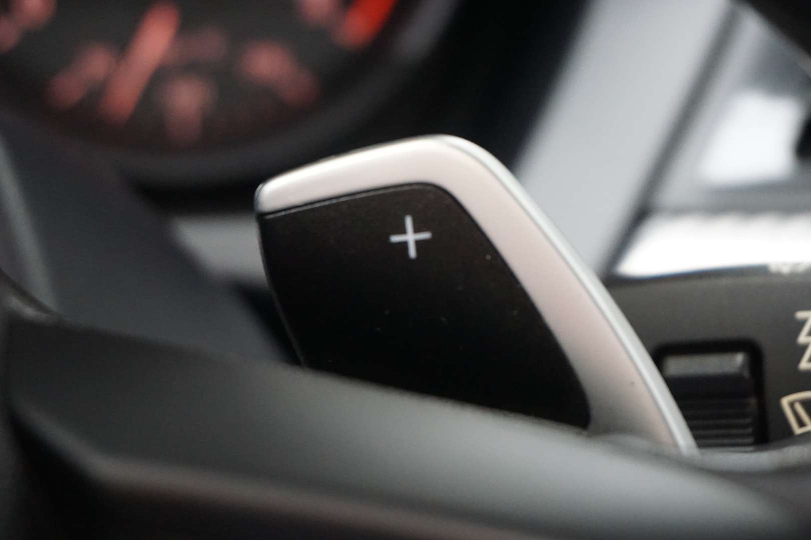 BMW Z4 High Executive SDrive28i - 2017 - Joinsteer - #32