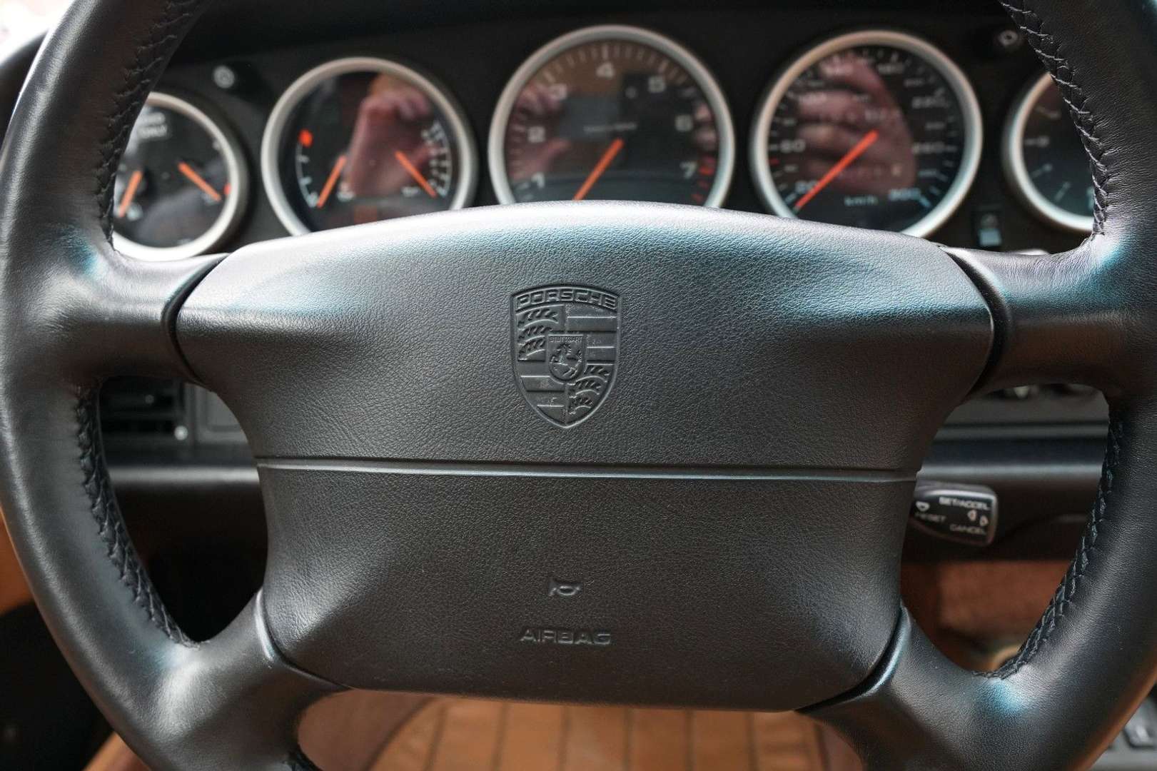 Porsche 993 Cabriolet Non Identifié - 1997 - Joinsteer - #9