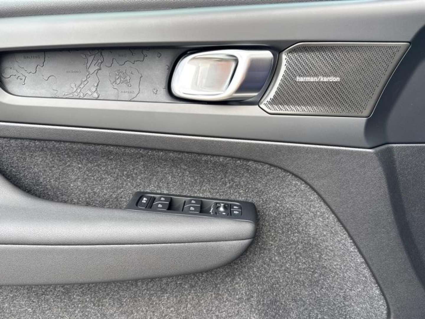 Volvo EX40 Single Extended Range Plus - 2026 - Joinsteer - #10