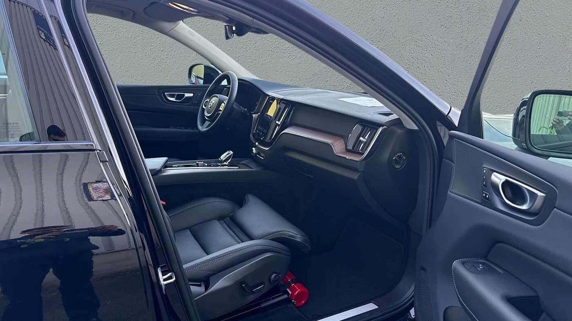 Volvo XC60 Plus B4 Mild-Hybrid - 2024 - Joinsteer - #5