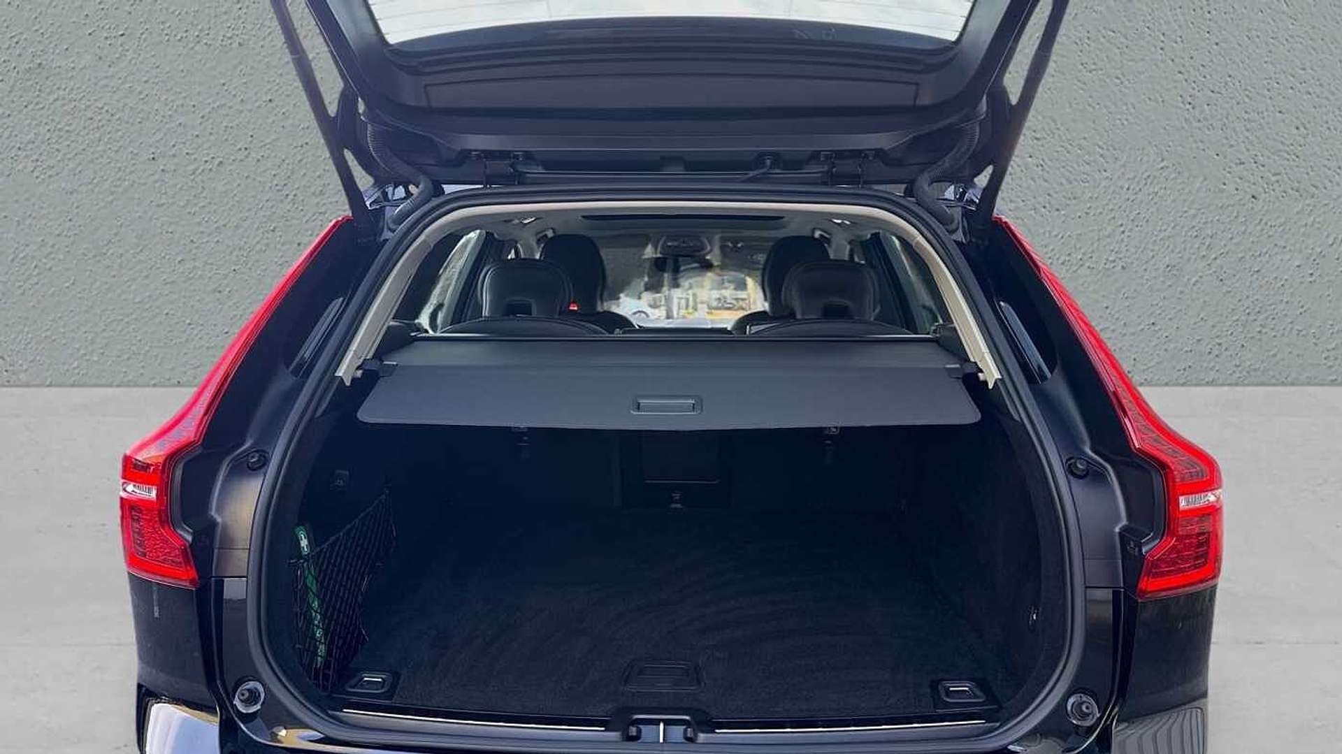 Volvo XC60 Plus B4 Mild-Hybrid - 2024 - Joinsteer - #14