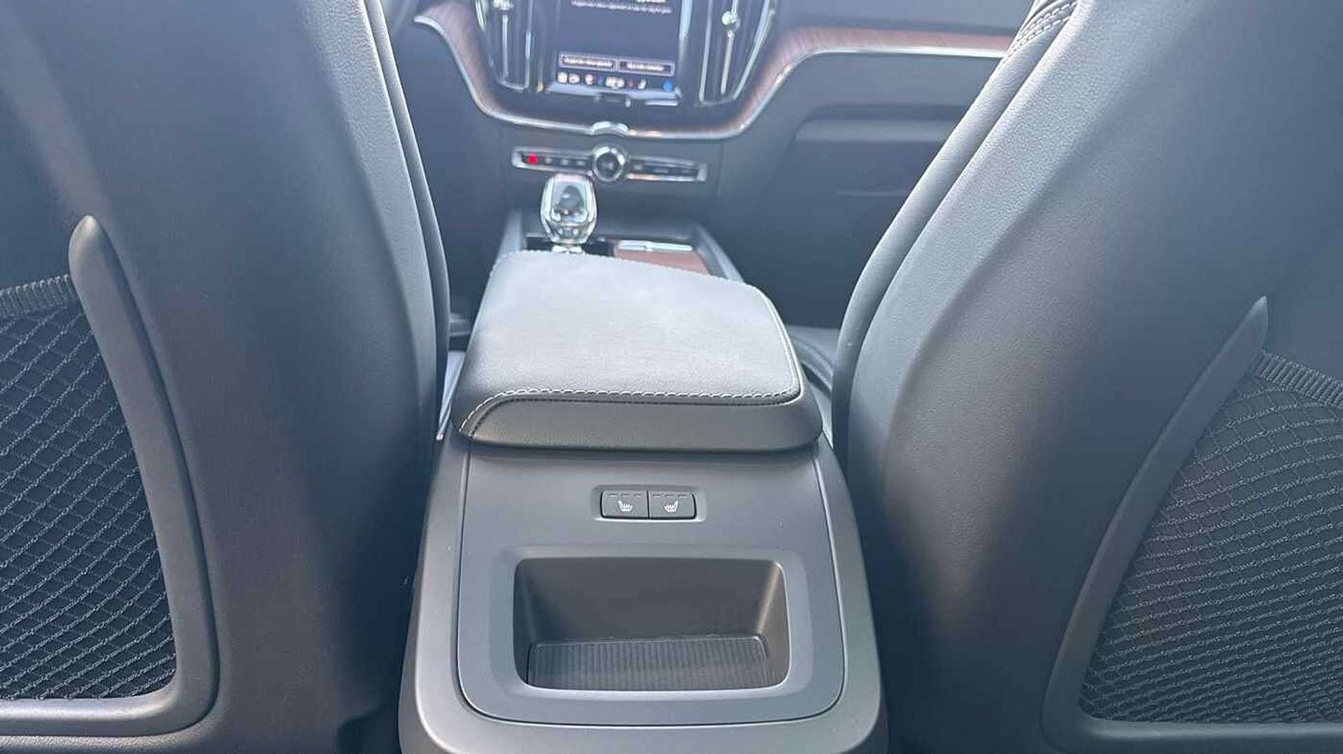 Volvo XC60 Plus B4 Mild-Hybrid - 2024 - Joinsteer - #20