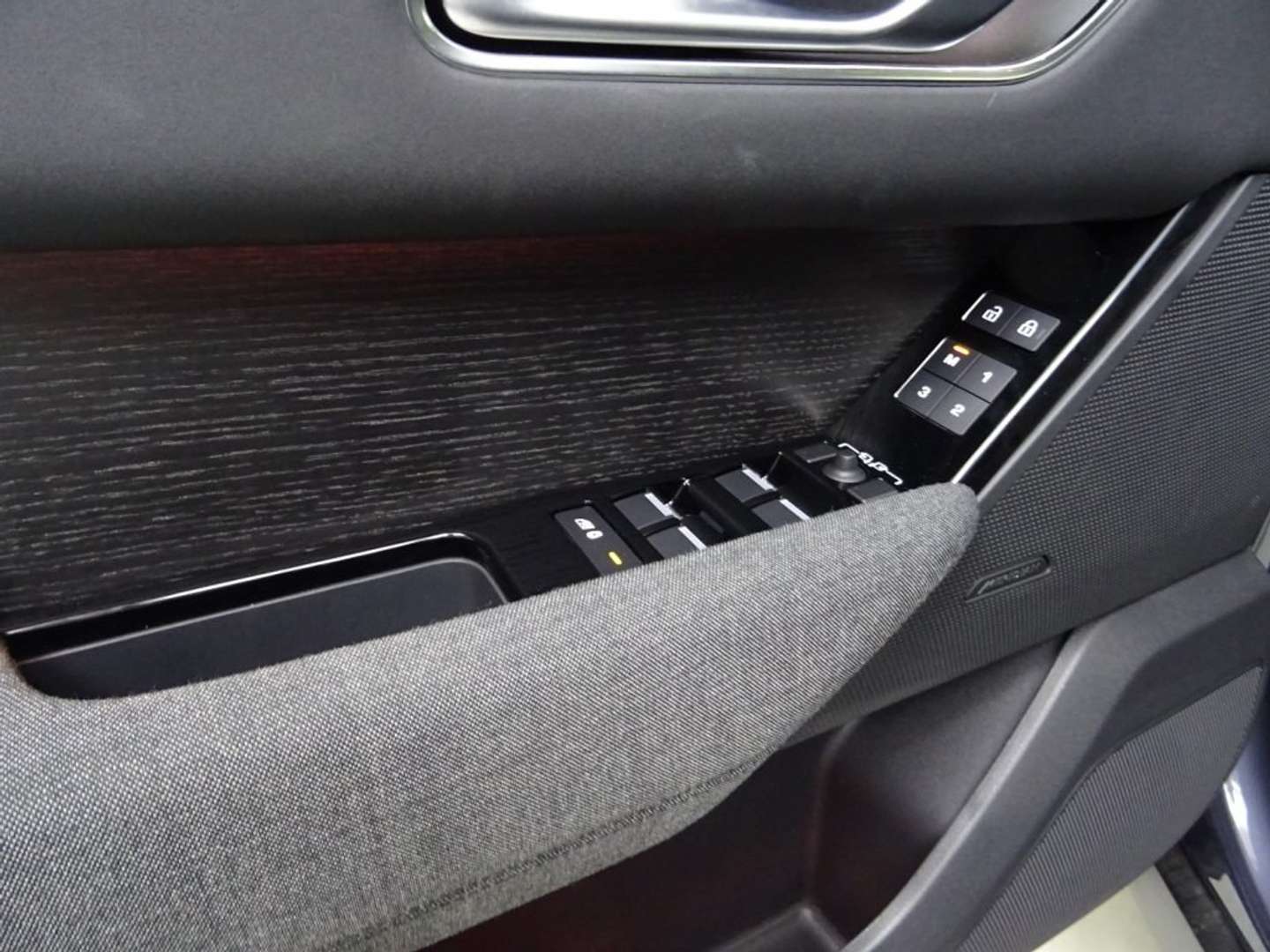 Land Rover Range Rover Velar Dynamic HSE PHEV - 2024 - Joinsteer - #13