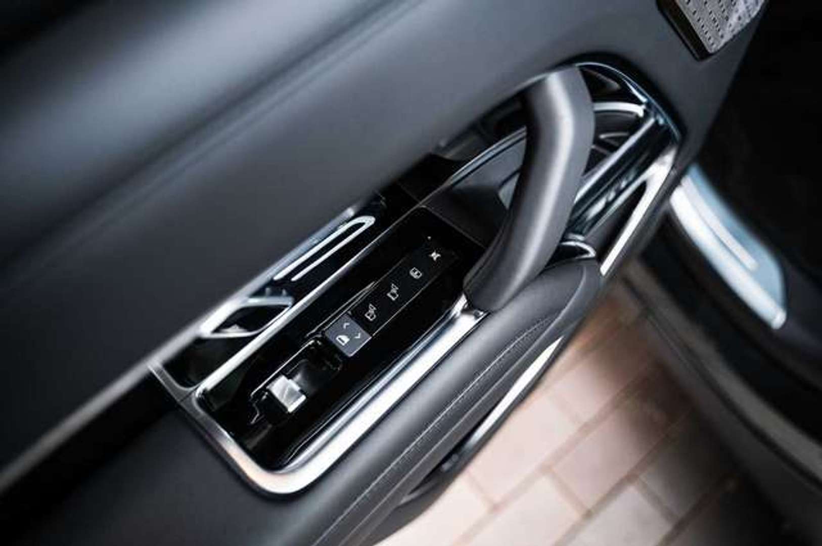 Land Rover Range Rover VOGUE P550e - 2025 - Joinsteer - #11