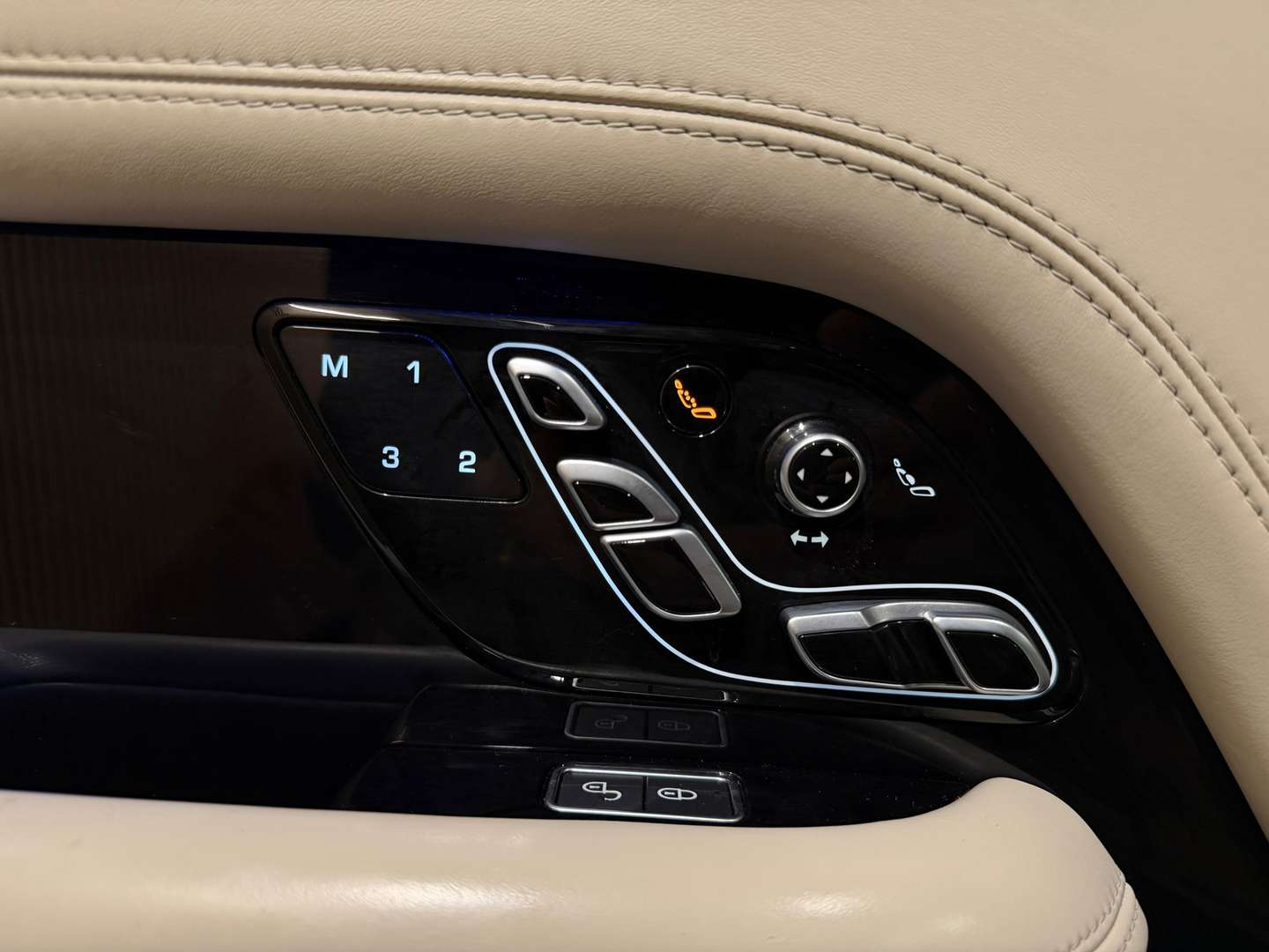 Land Rover Range Rover Autobiography P400e - 2020 - Joinsteer - #28