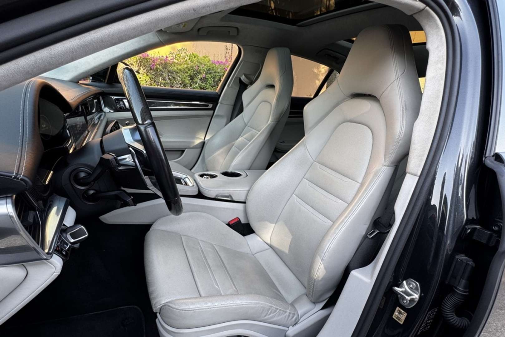 Porsche Panamera 4 E-Hybrid - 2019 - Joinsteer - #14