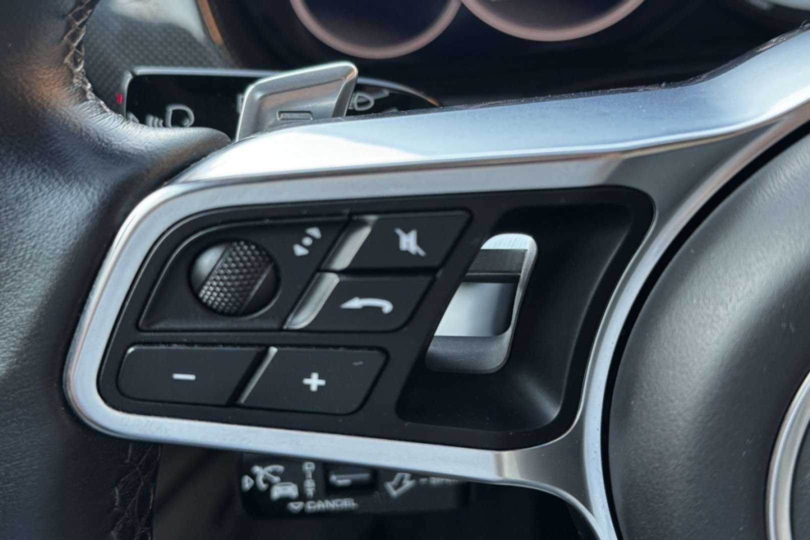 Porsche Panamera 4 E-Hybrid - 2019 - Joinsteer - #30