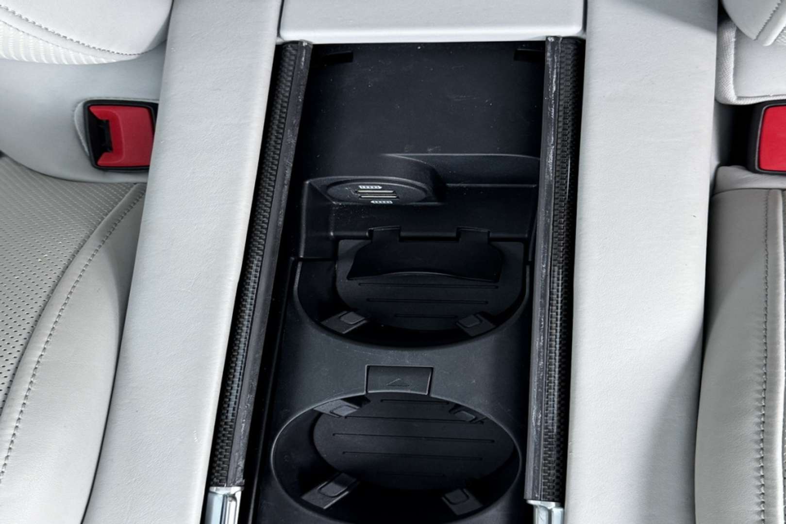 Porsche Panamera 4 E-Hybrid - 2019 - Joinsteer - #46