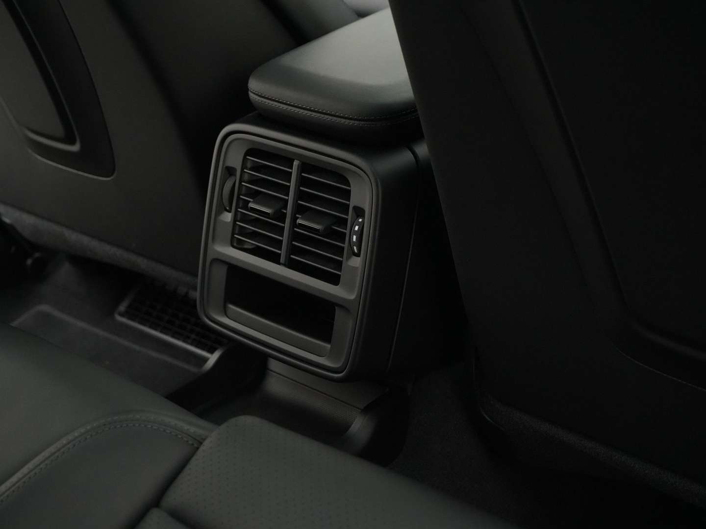 Porsche Taycan Accu Plus Performance - 2024 - Joinsteer - #48