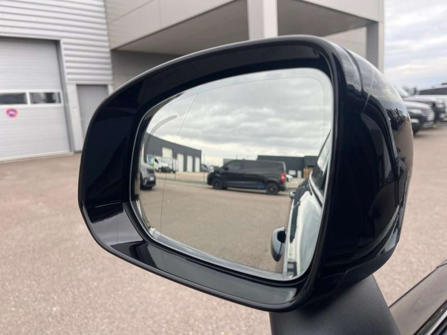 Volvo XC90 Ultra Style T8 AWD - 2026 - Joinsteer - #8