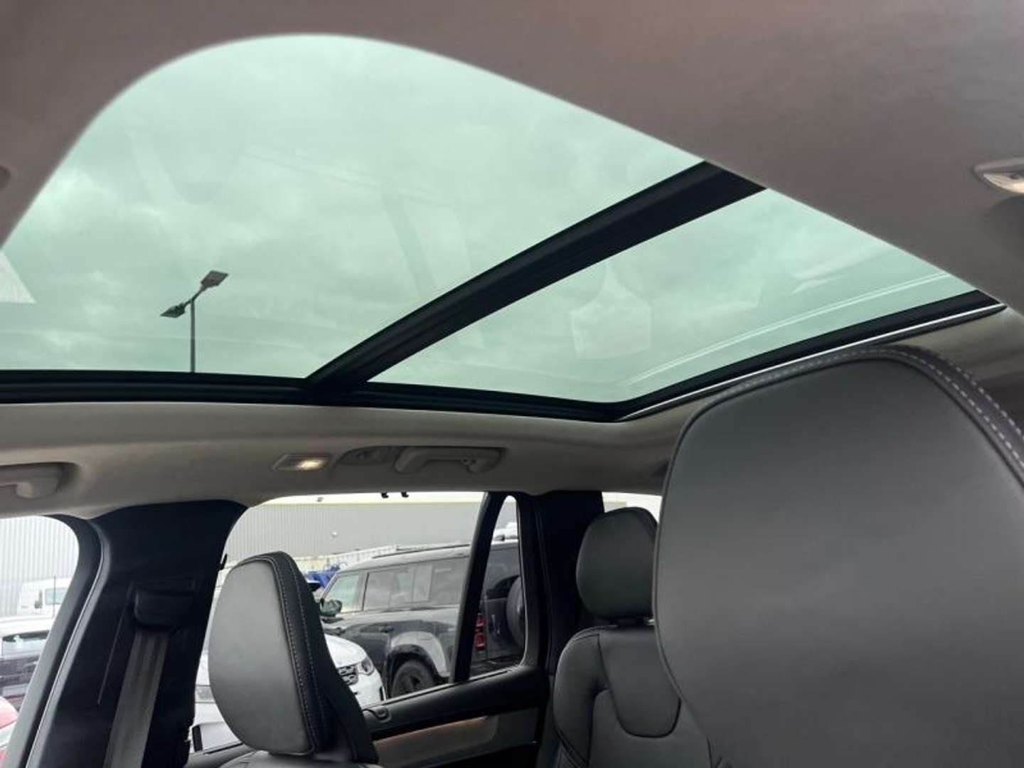 Volvo XC90 Ultra Style T8 AWD - 2026 - Joinsteer - #12