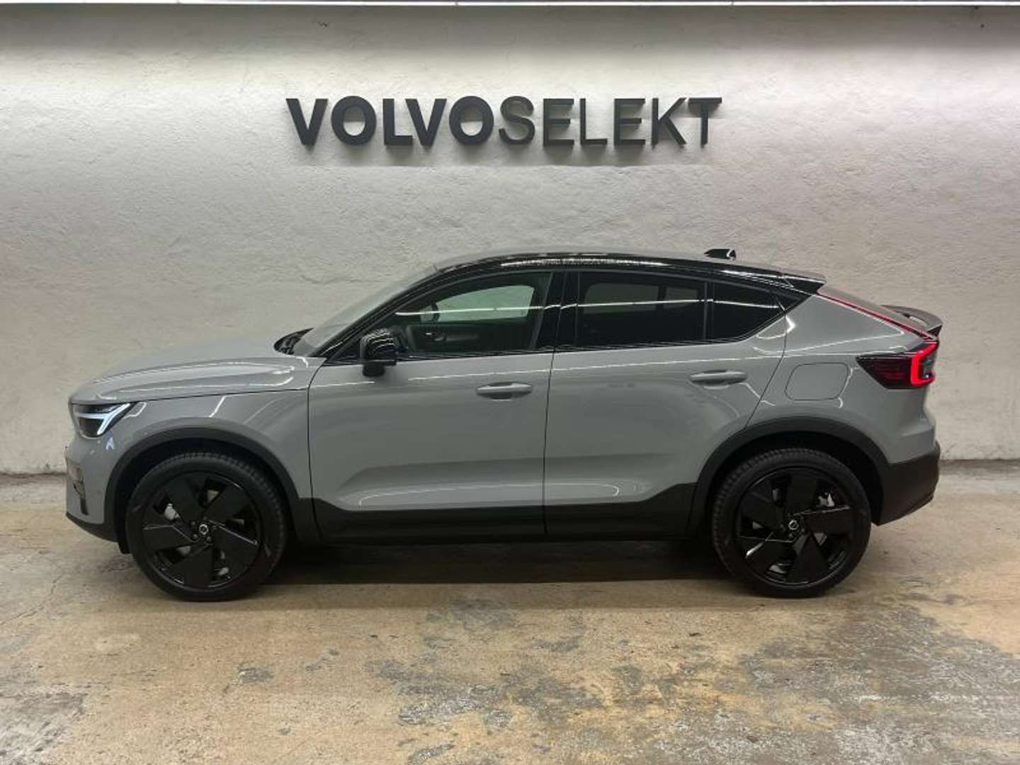 Volvo C40 Black Edition - 2025 - Joinsteer - #5