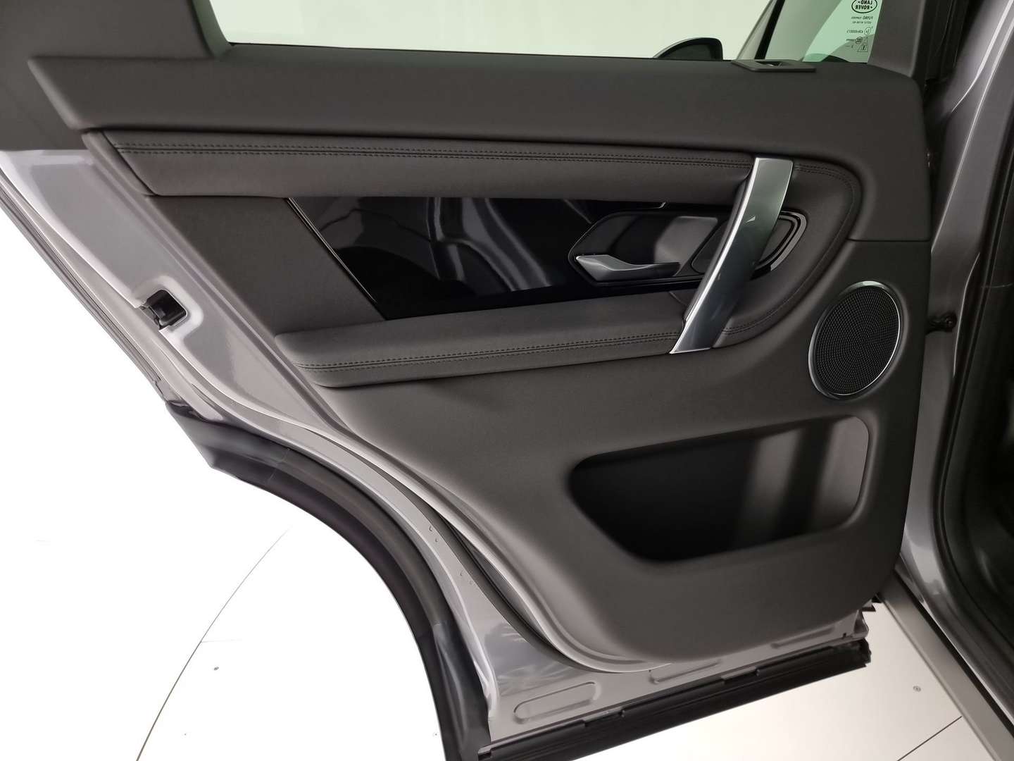 Land Rover Discovery Sport AWD 2.0 TD4 - 2024 - Joinsteer - #18