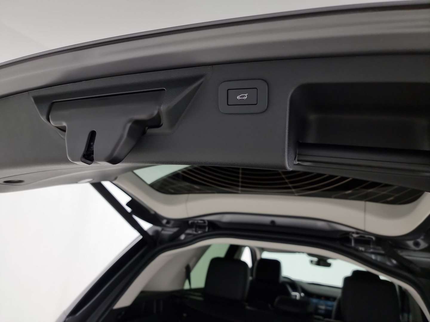 Land Rover Discovery Sport AWD 2.0 TD4 - 2024 - Joinsteer - #25