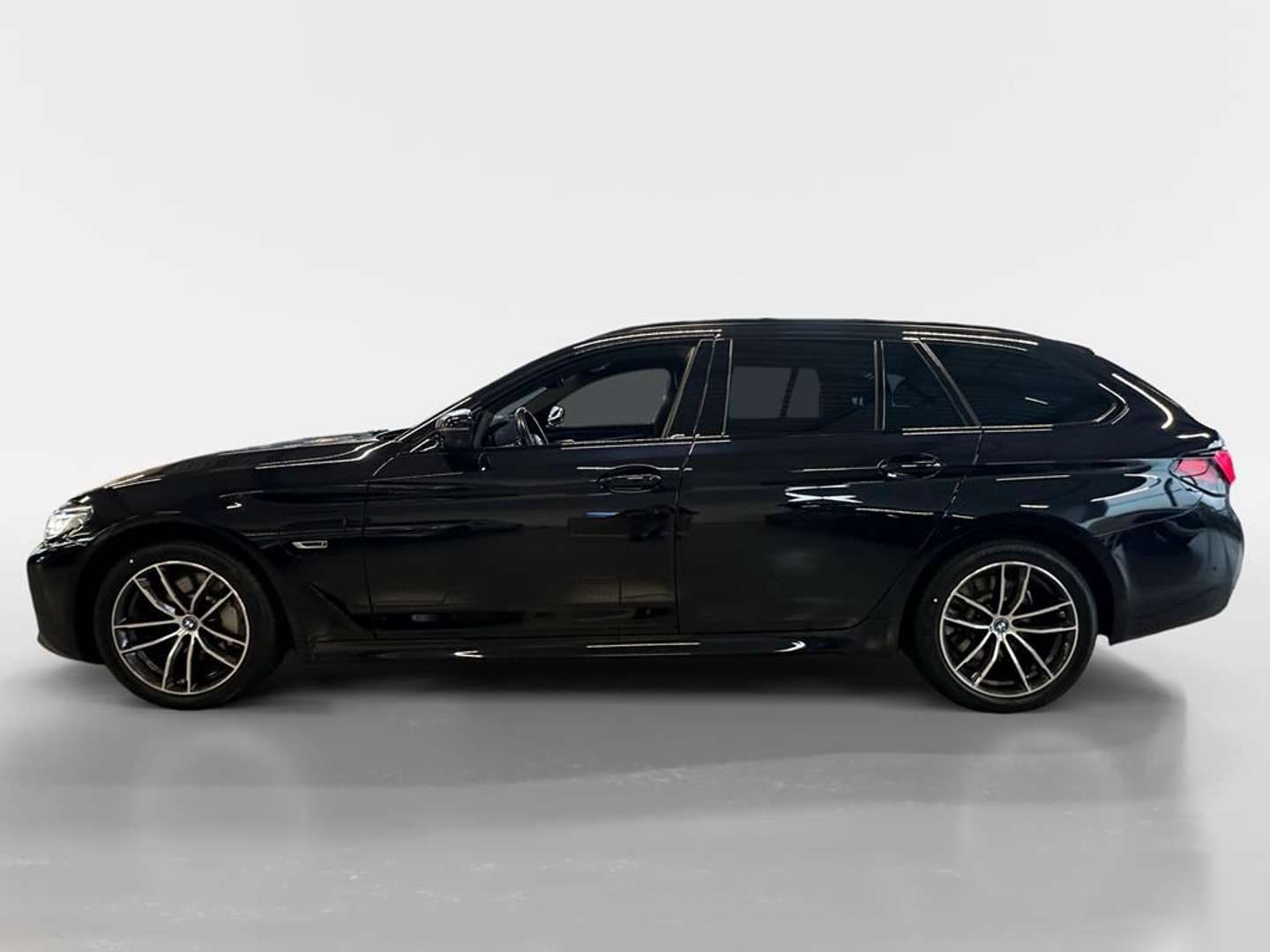 BMW Série 5 M Sport - 2022 - Joinsteer - #1