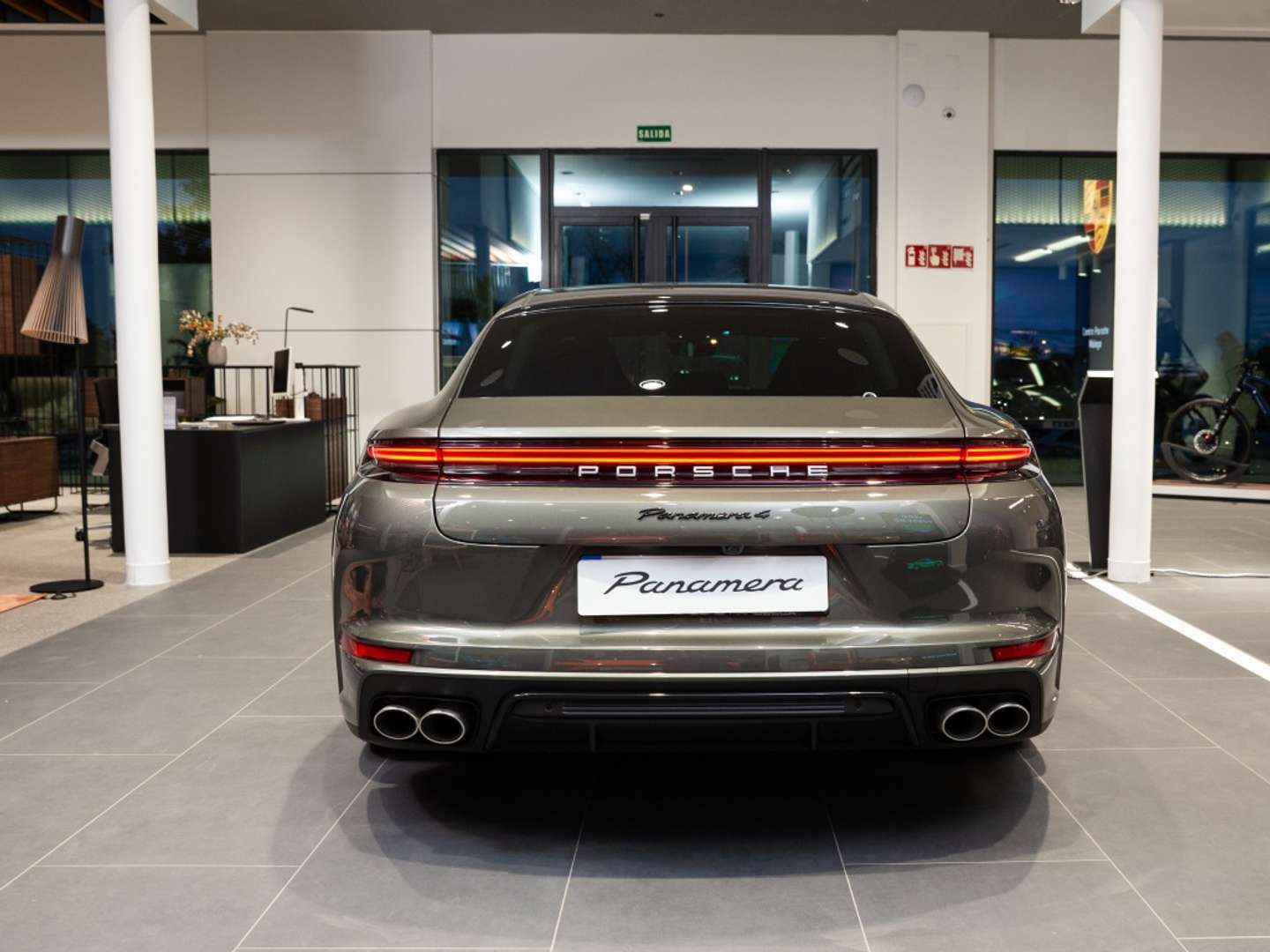 Porsche Panamera 4 E-Hybrid Executive - 2025 - Joinsteer - #4