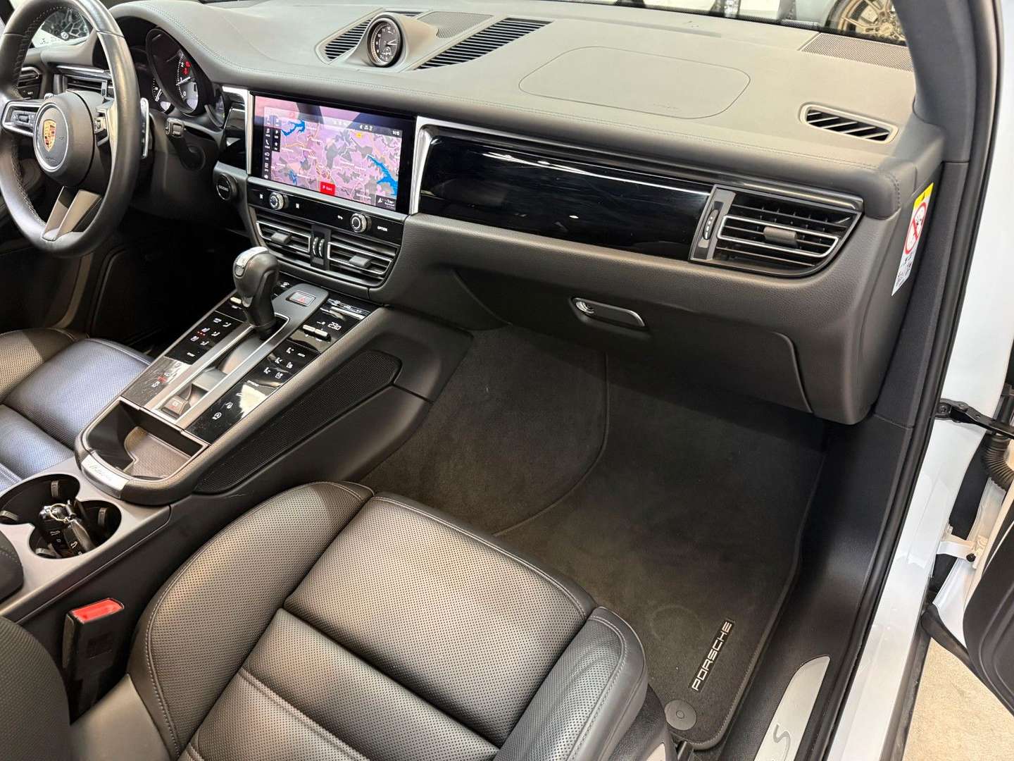 Porsche Macan Macan S - 2022 - Joinsteer - #14