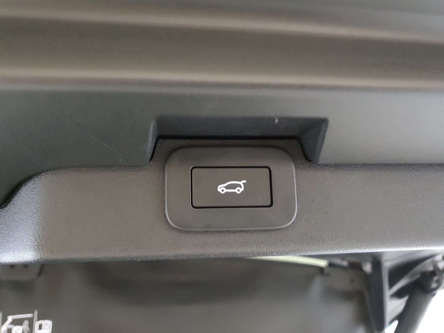 Land Rover Discovery R-Dynamic HSE 3.0D I6 - 2023 - Joinsteer - #10