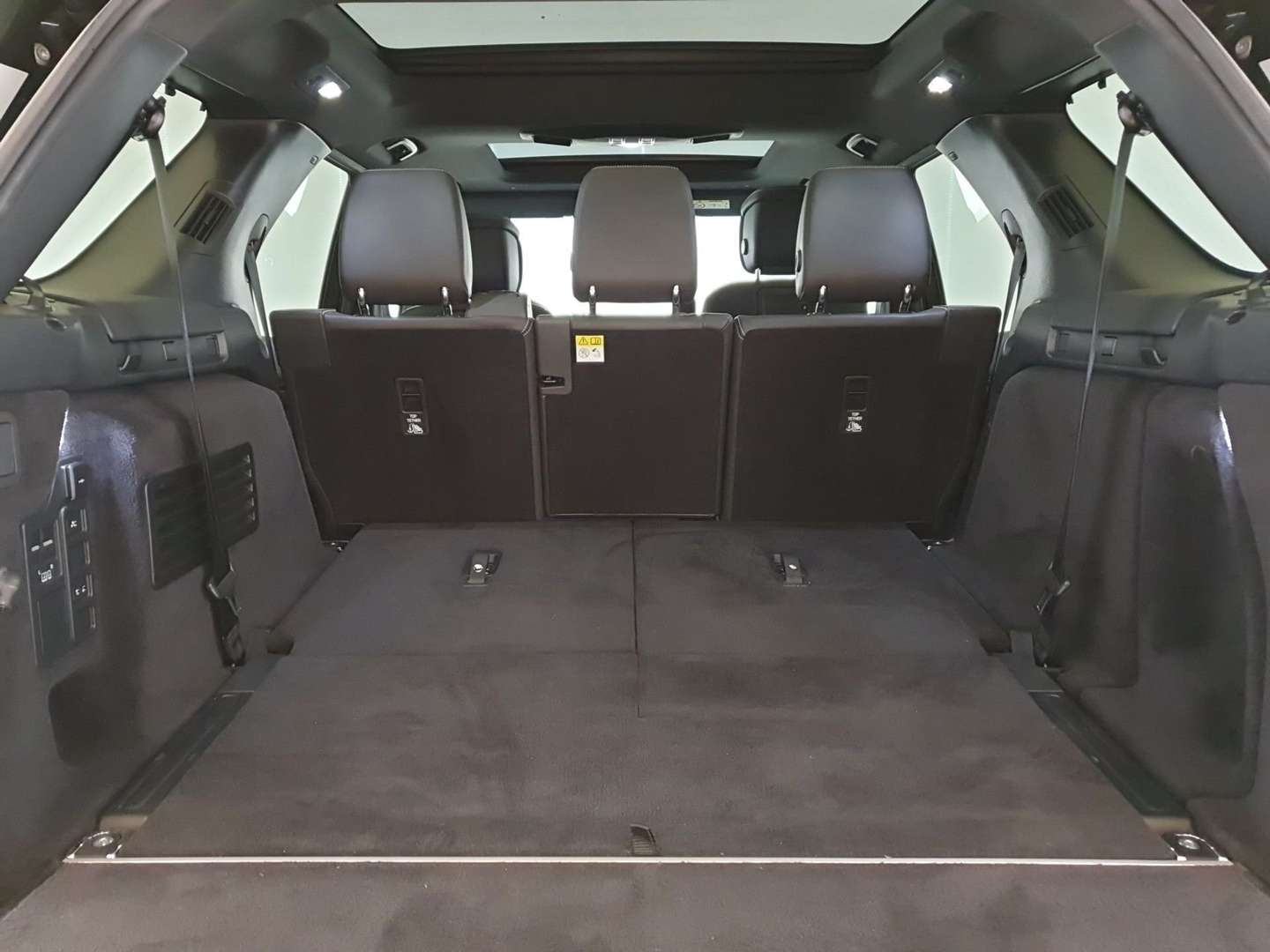 Land Rover Discovery R-Dynamic HSE 3.0D I6 - 2023 - Joinsteer - #16