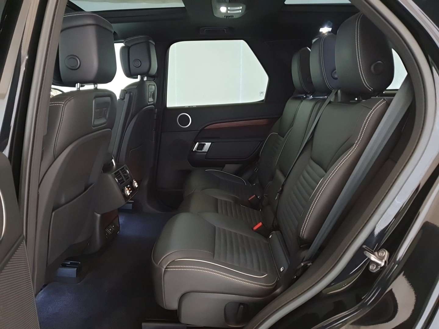 Land Rover Discovery R-Dynamic HSE 3.0D I6 - 2023 - Joinsteer - #24