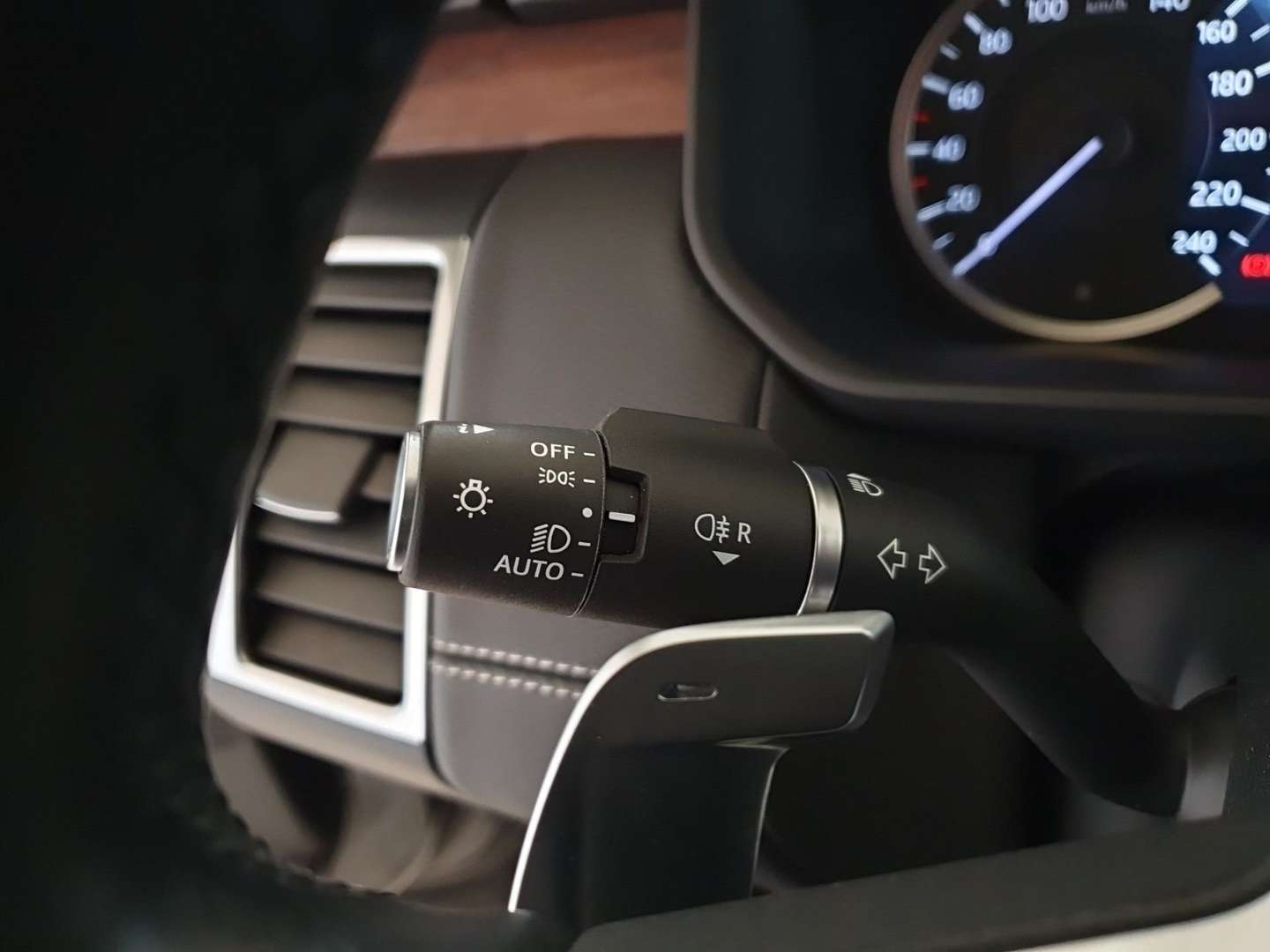 Land Rover Discovery R-Dynamic HSE 3.0D I6 - 2023 - Joinsteer - #33