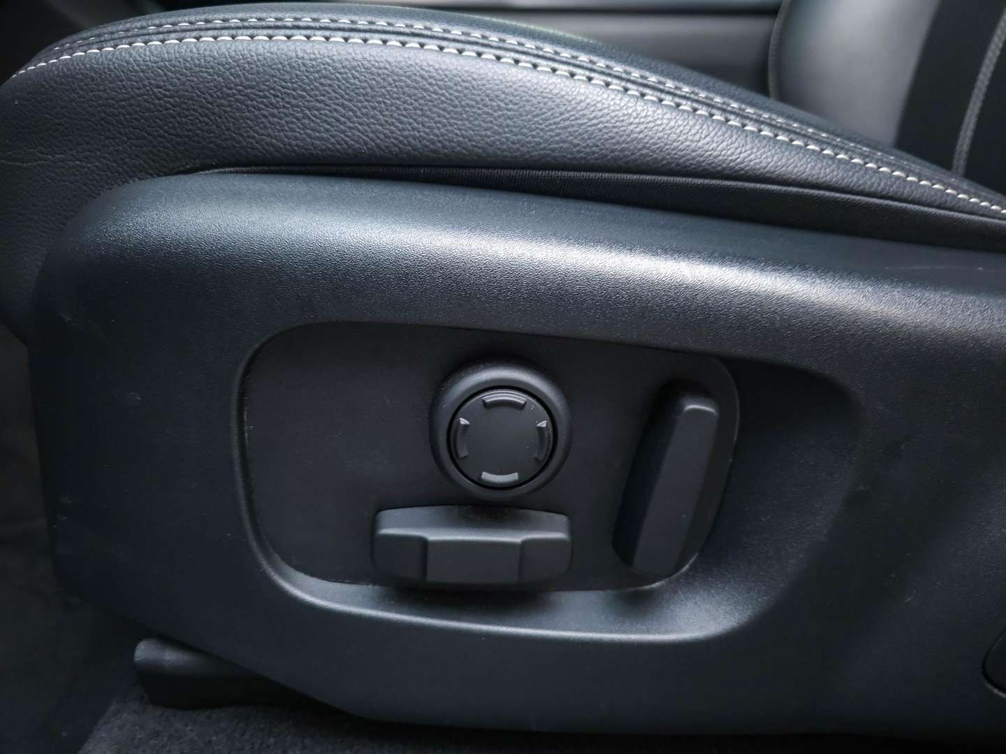 Land Rover Range Rover Velar S P400e - 2021 - Joinsteer - #9