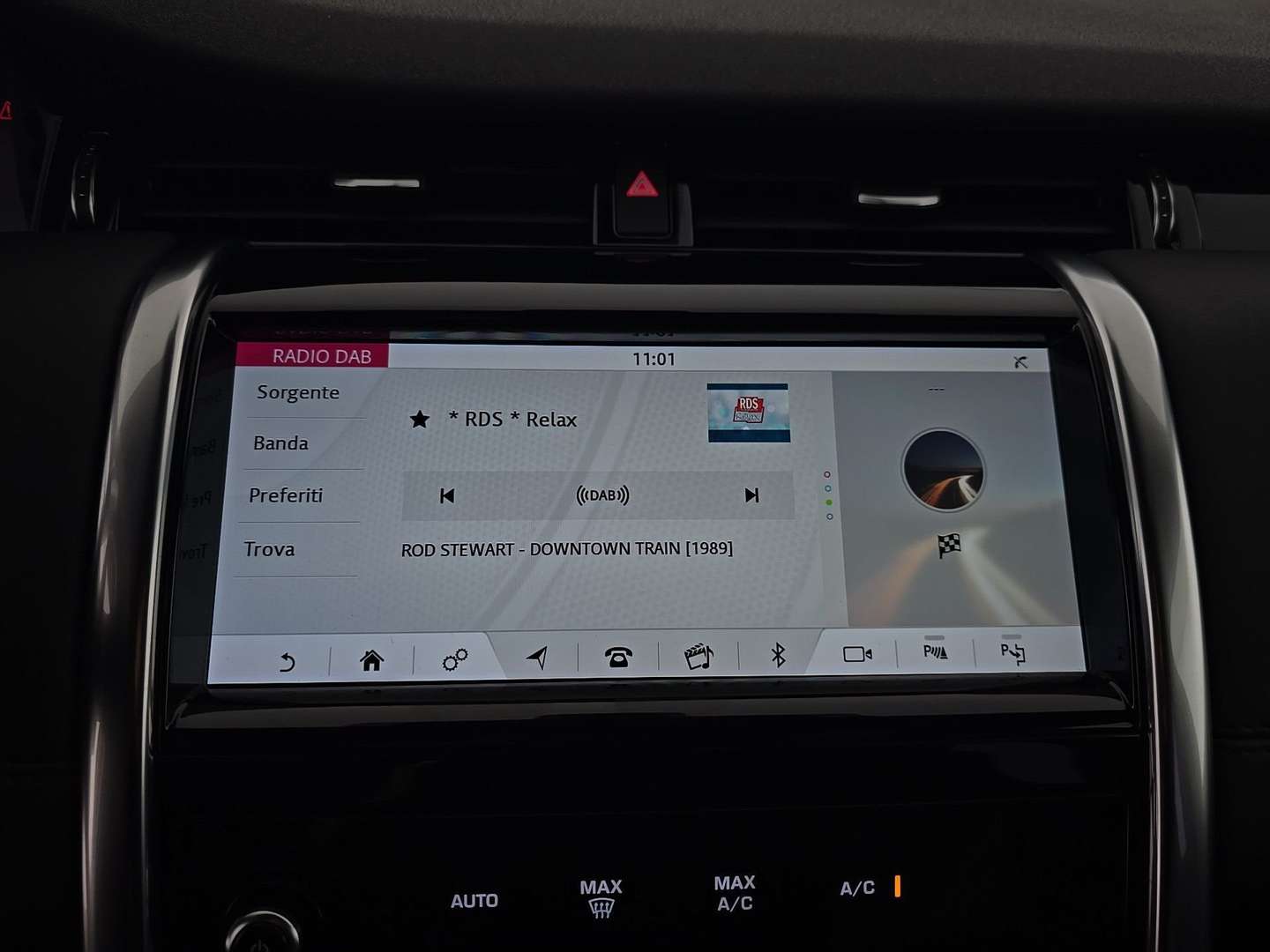 Land Rover Discovery Sport SE 2.0d - 2020 - Joinsteer - #17