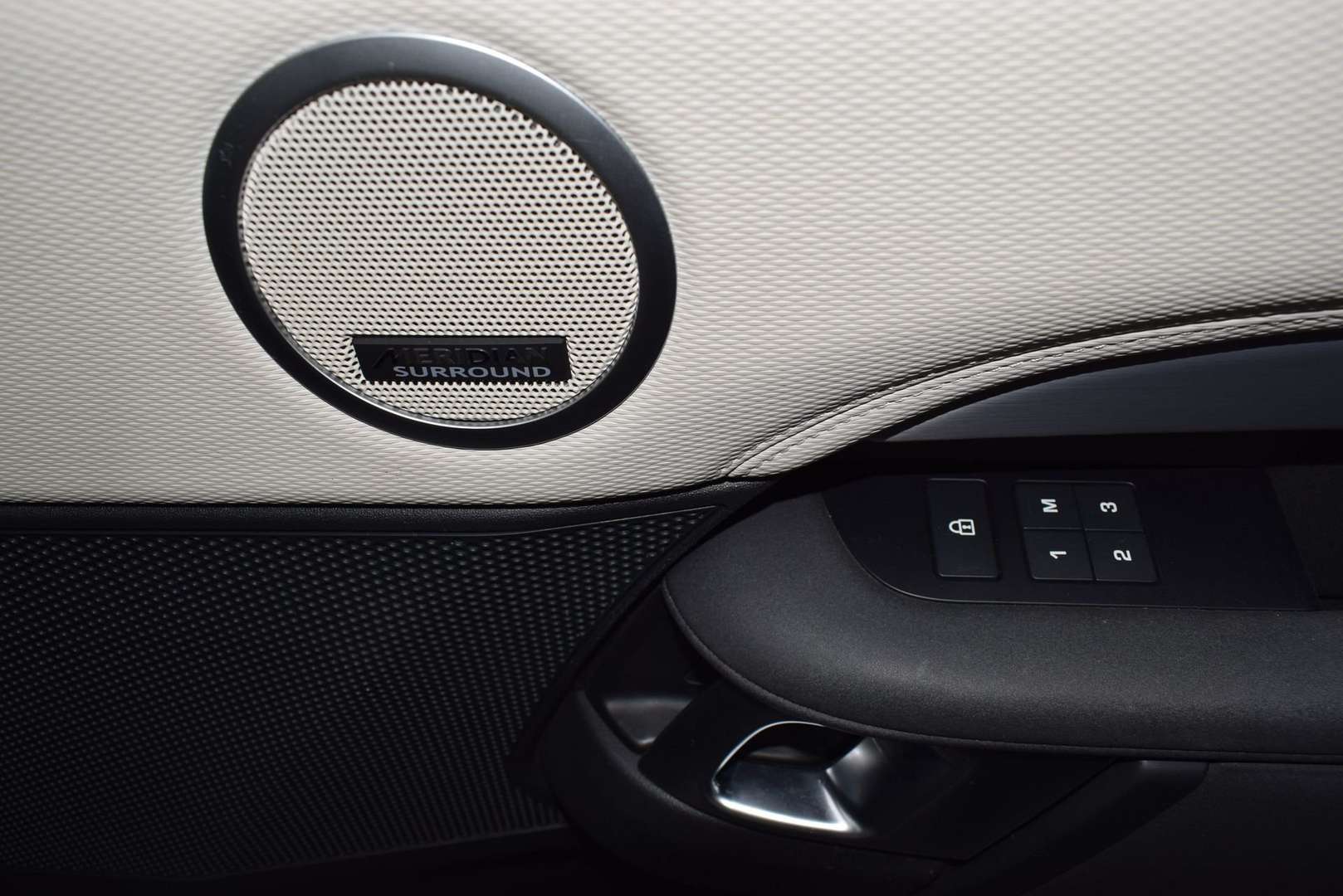 Land Rover Discovery HSE 3.0D I6 - 2021 - Joinsteer - #15