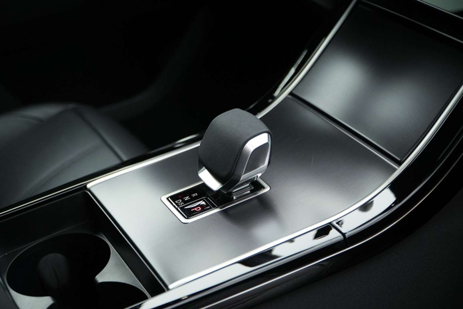 Land Rover Range Rover Velar Dynamic SE P400e - 2025 - Joinsteer - #14