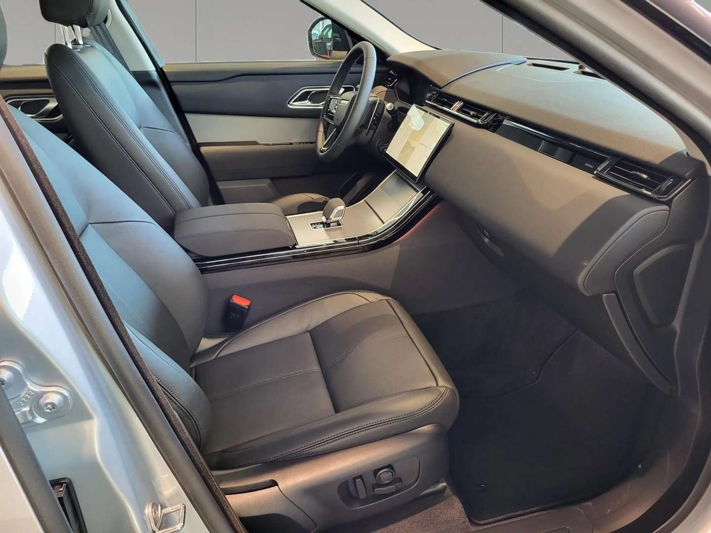 Land Rover Range Rover Velar S 2.0 I4 PHEV - 2025 - Joinsteer - #3