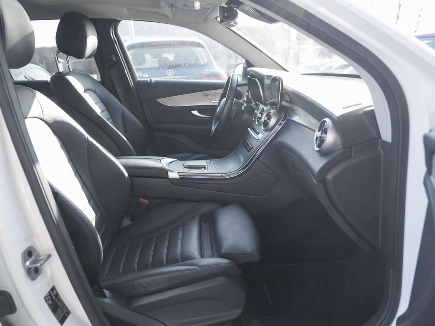 Mercedes GLC Exclusive 300 De - 2022 - Joinsteer - #7