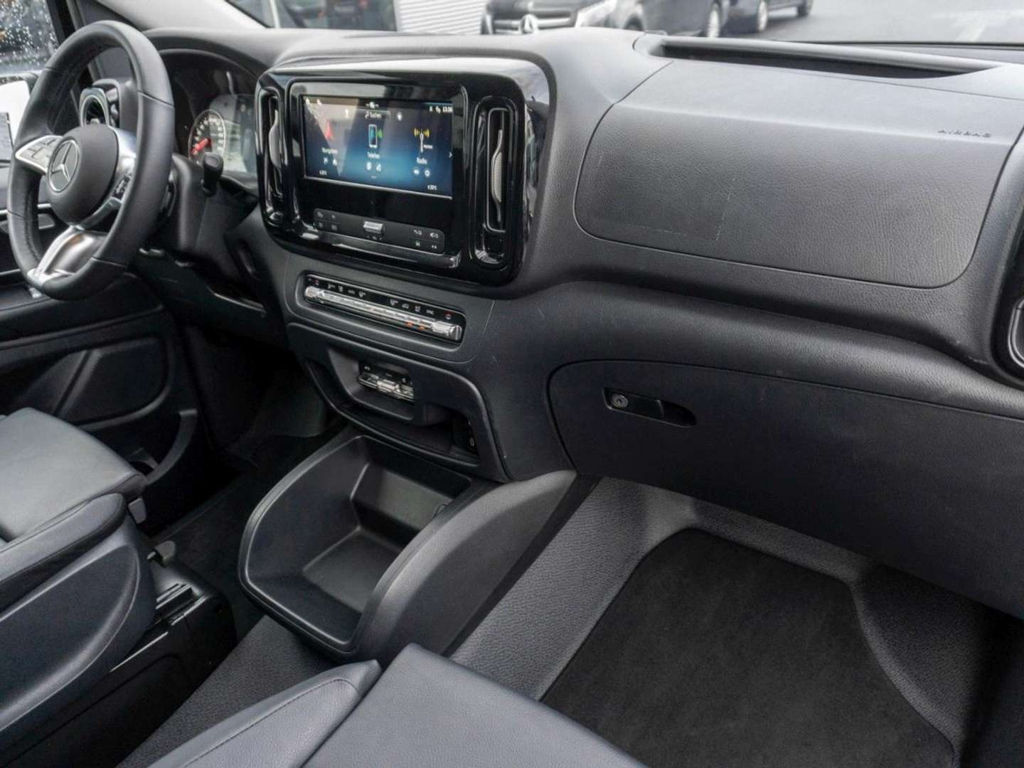 Mercedes Vito Tourer PRO 124 CDI - 2025 - Joinsteer - #15