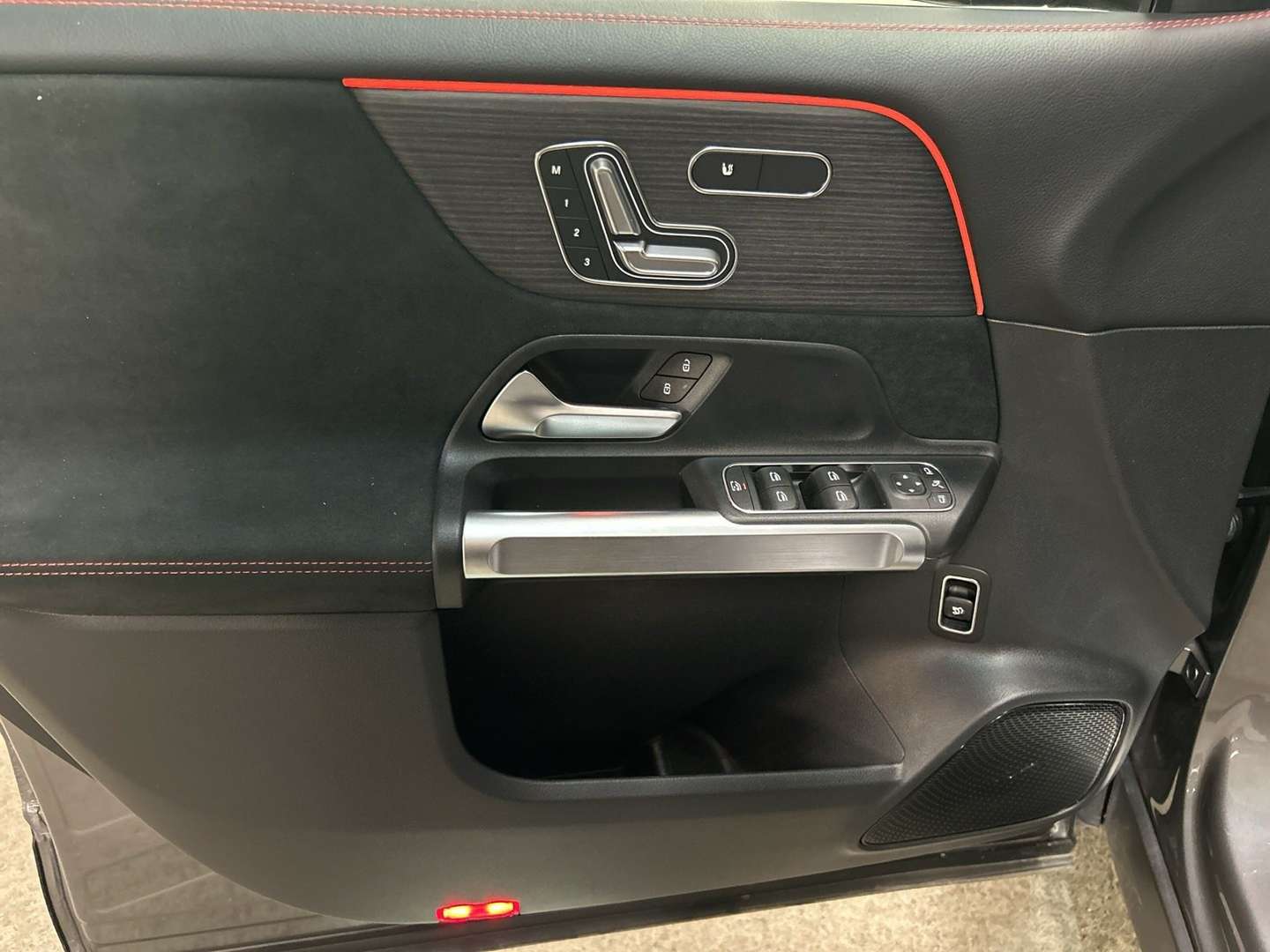 Mercedes GLB AMG Prem+ - 2025 - Joinsteer - #13