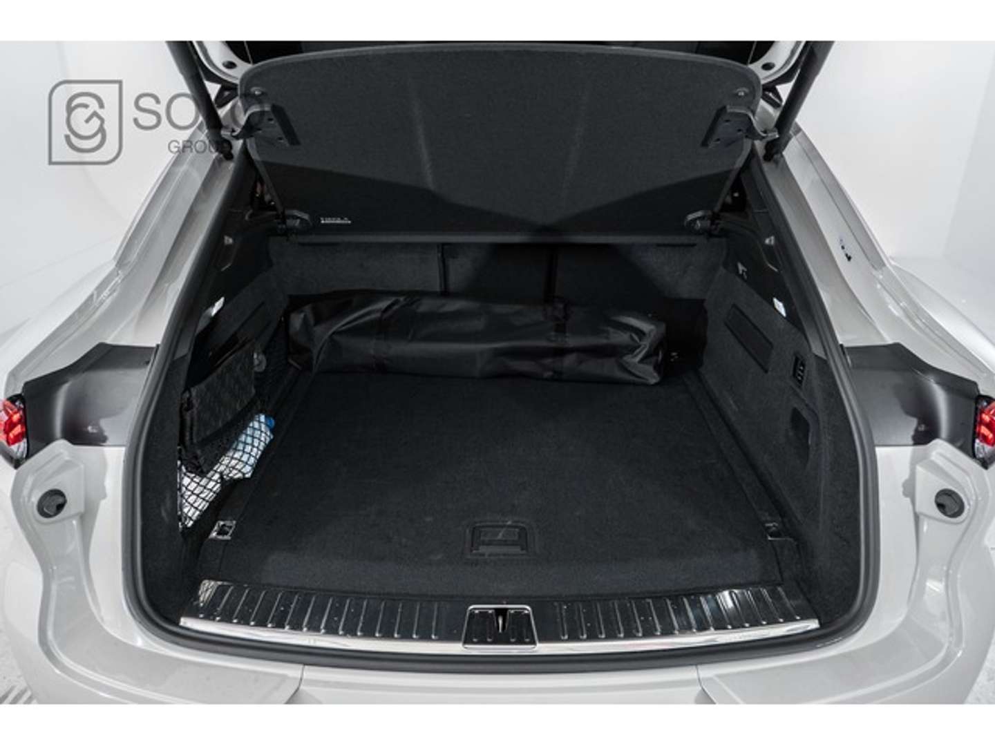 Porsche Cayenne Coupé E-Hybrid Aut. - 2025 - Joinsteer - #10