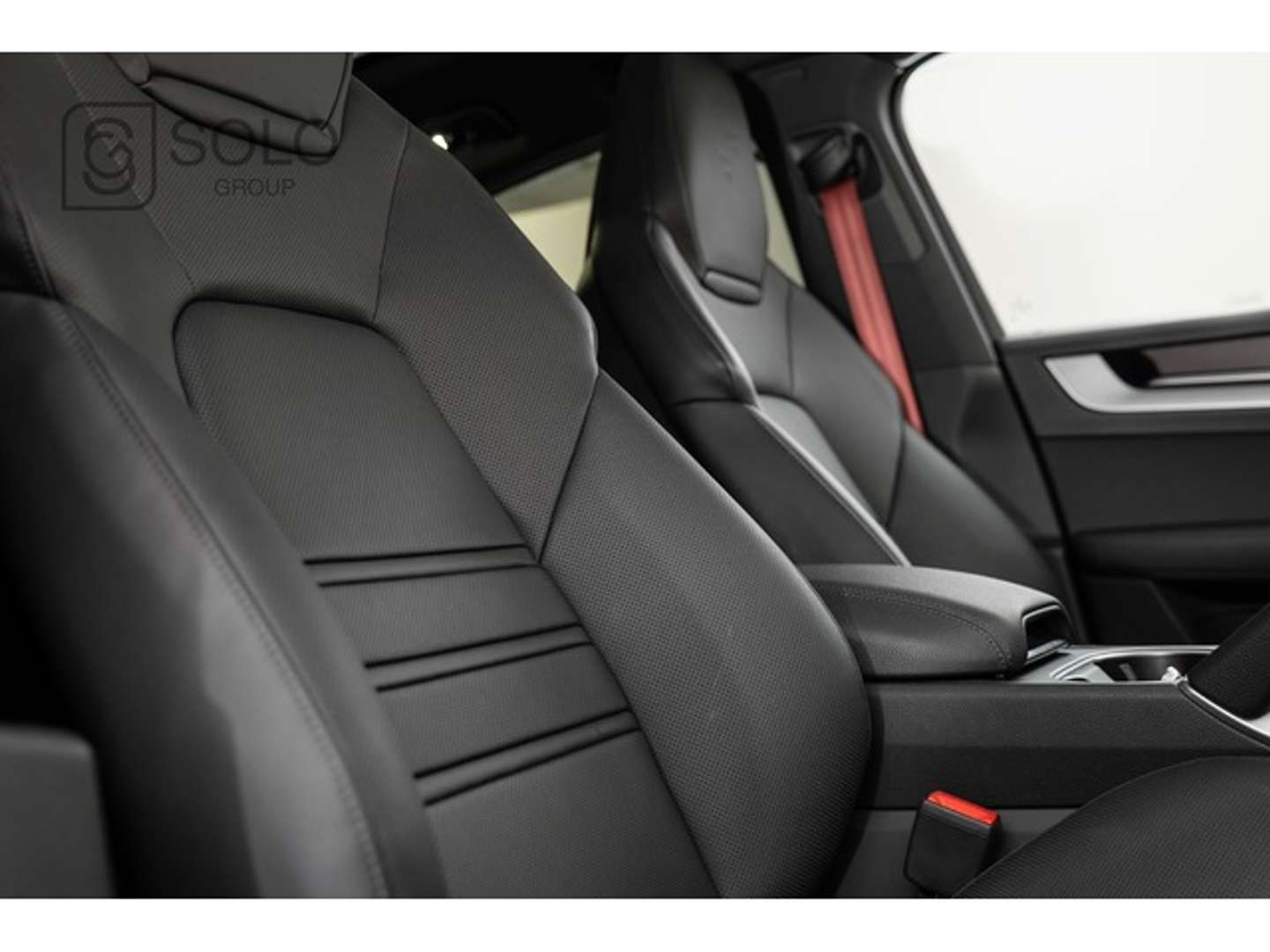 Porsche Cayenne Coupé E-Hybrid Aut. - 2025 - Joinsteer - #25