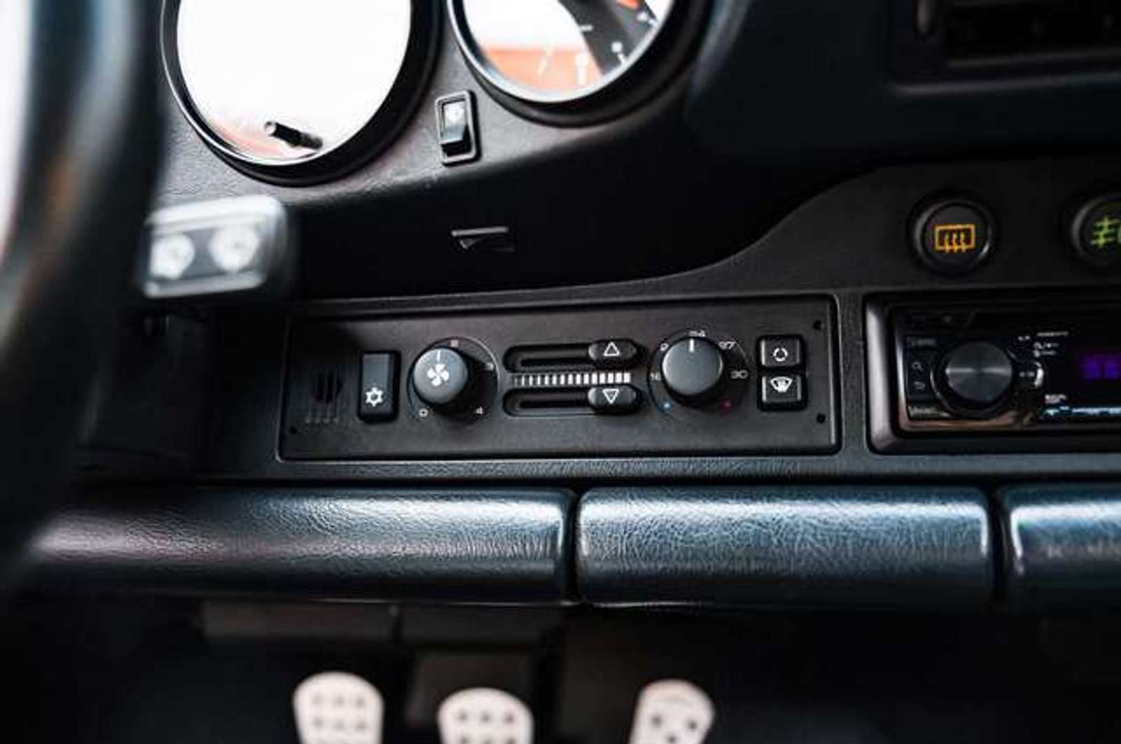 Porsche 964 Carrera 4 Coupé - 1990 - Joinsteer - #8