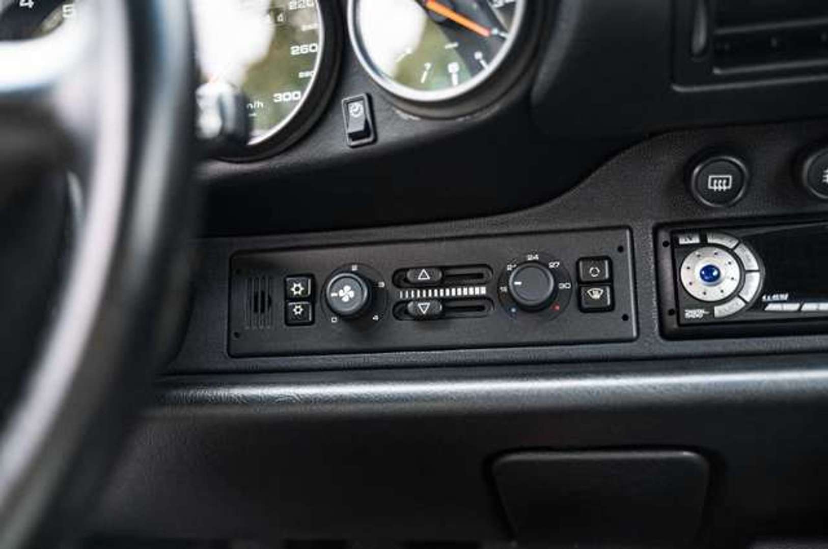 Porsche 993 Carrera S Coupe - 1997 - Joinsteer - #11