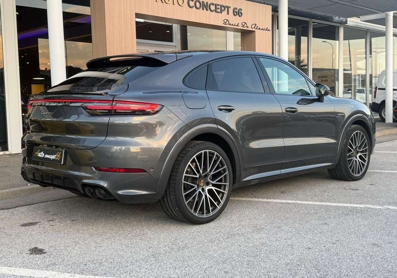 Porsche Cayenne Coupé 3.0 V6 E-Hybrid Non Identifié - 2021 - Joinsteer - #2