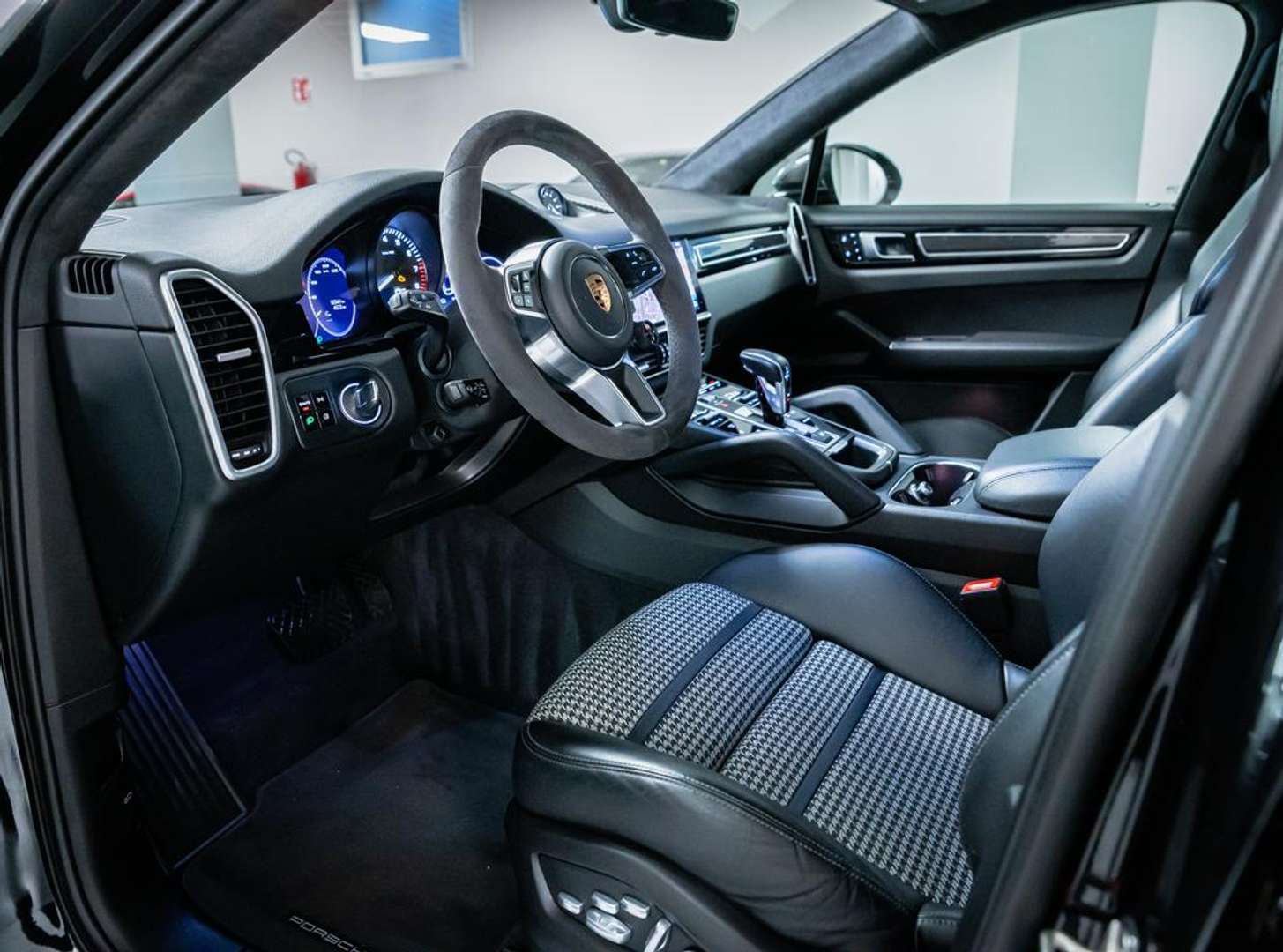 Porsche Cayenne Coupé PACK SPORT 3.0 V6 E-Hybrid - 2021 - Joinsteer - #7