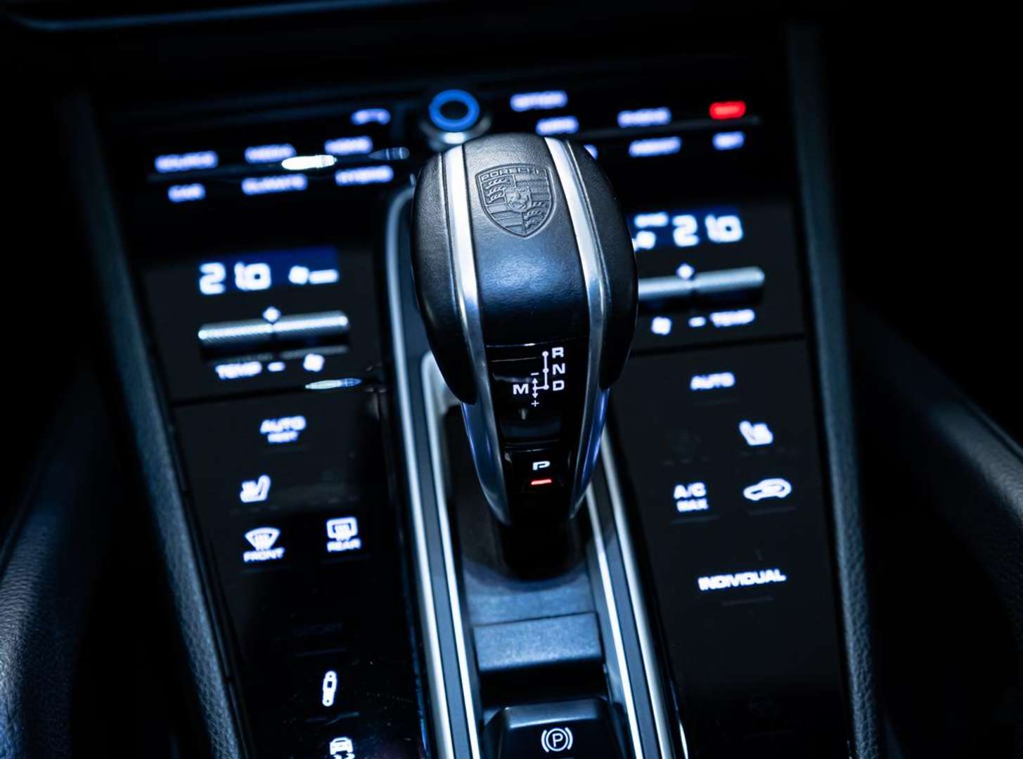 Porsche Cayenne Coupé PACK SPORT 3.0 V6 E-Hybrid - 2021 - Joinsteer - #18