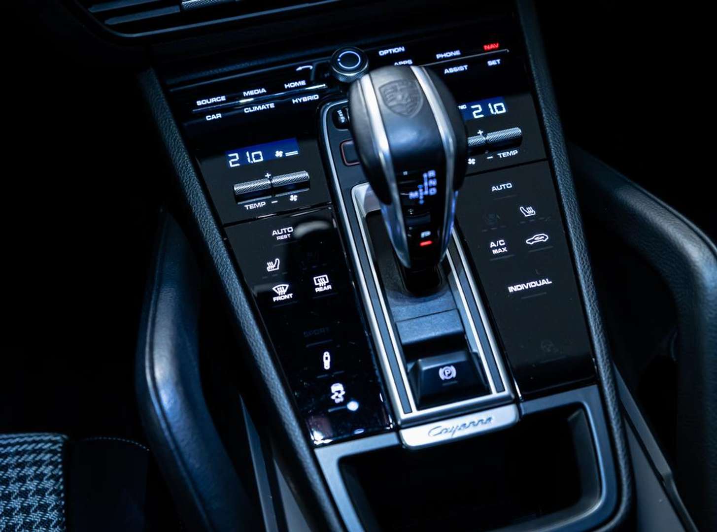 Porsche Cayenne Coupé PACK SPORT 3.0 V6 E-Hybrid - 2021 - Joinsteer - #21