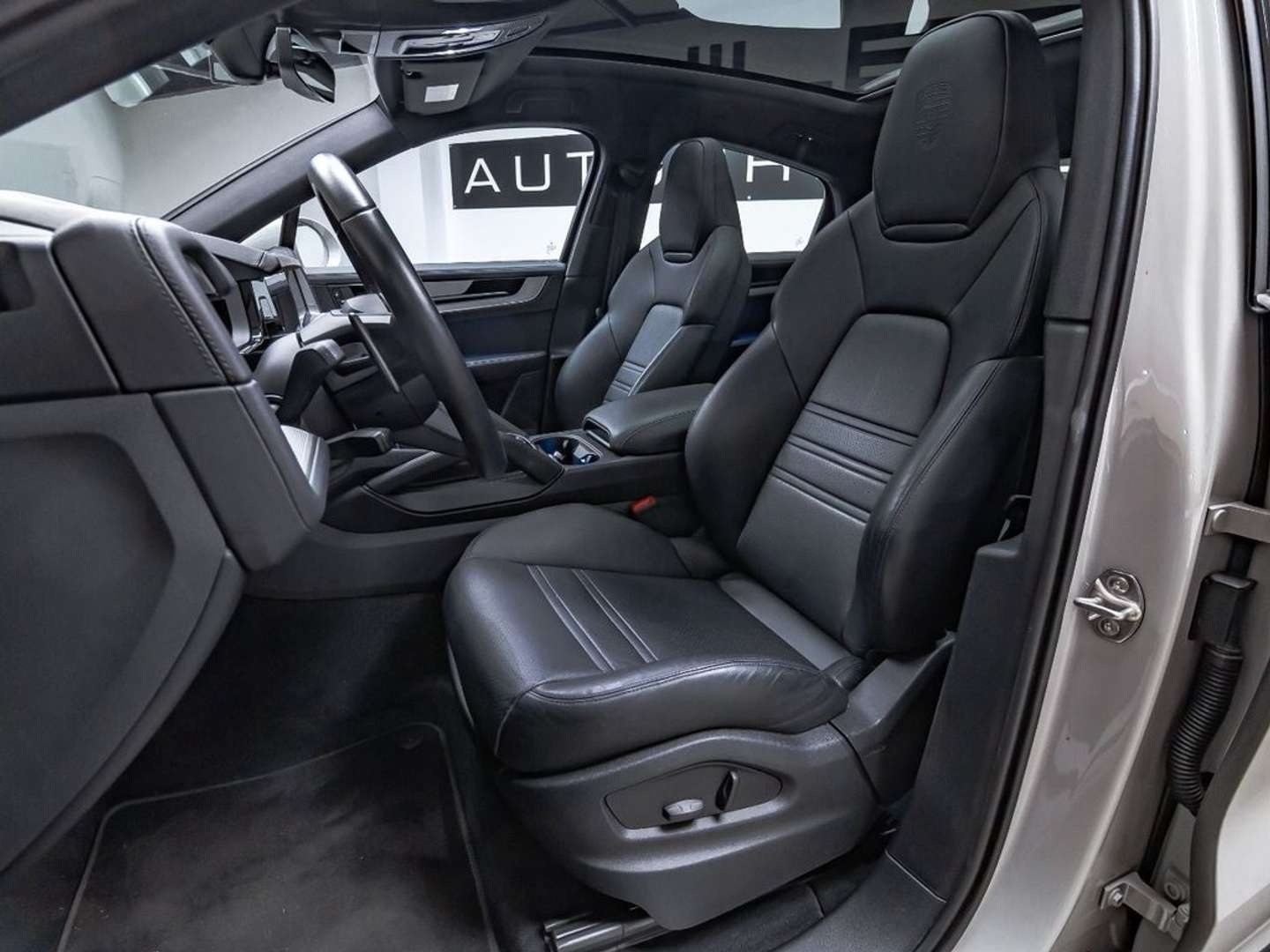 Porsche Cayenne E-Hybrid - 2023 - Joinsteer - #6