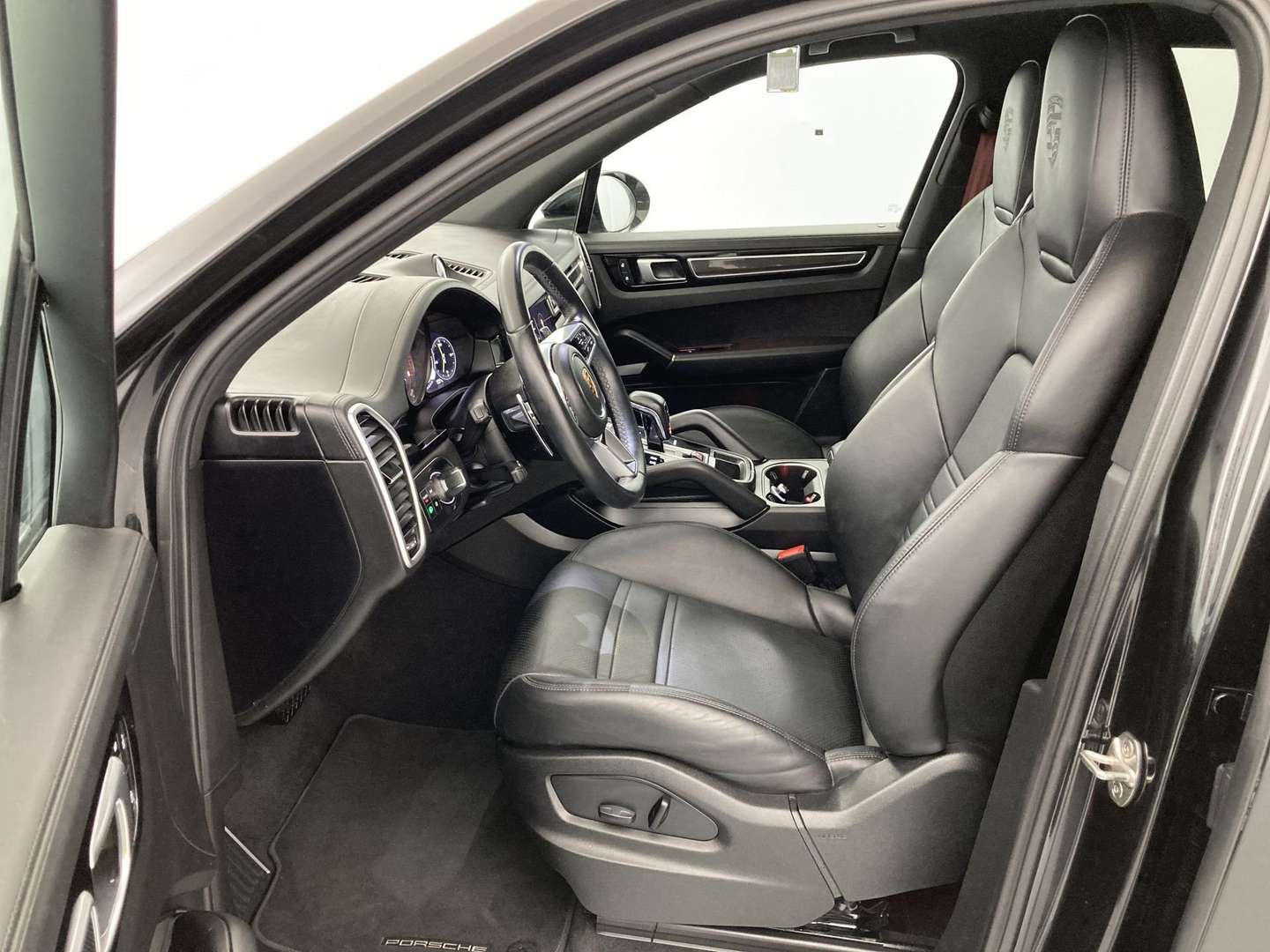 Porsche Cayenne E-Hybrid Platinum Edition - 2023 - Joinsteer - #11