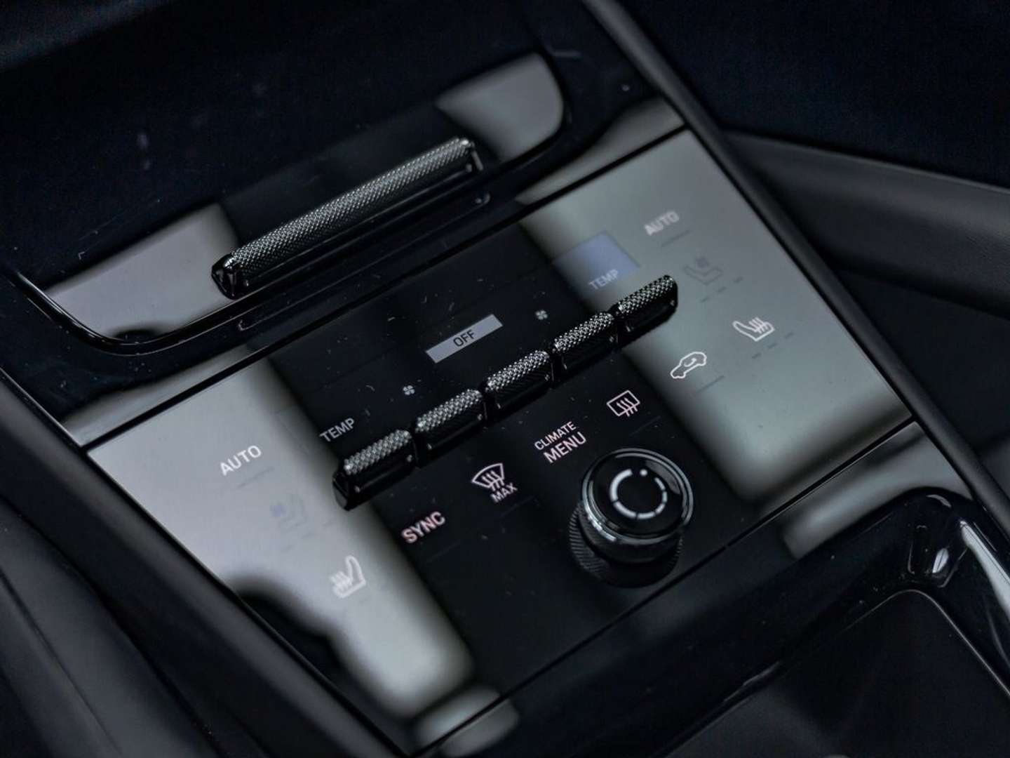 Porsche Cayenne E-Hybrid - 2023 - Joinsteer - #26