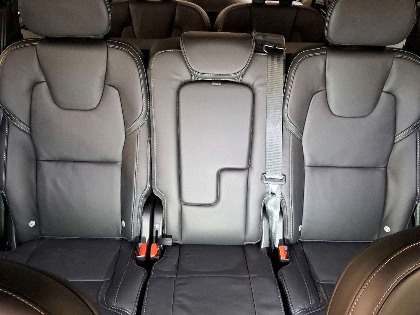 Volvo XC90 AWD T8 Plug-in Hybrid - 2025 - Joinsteer - #4