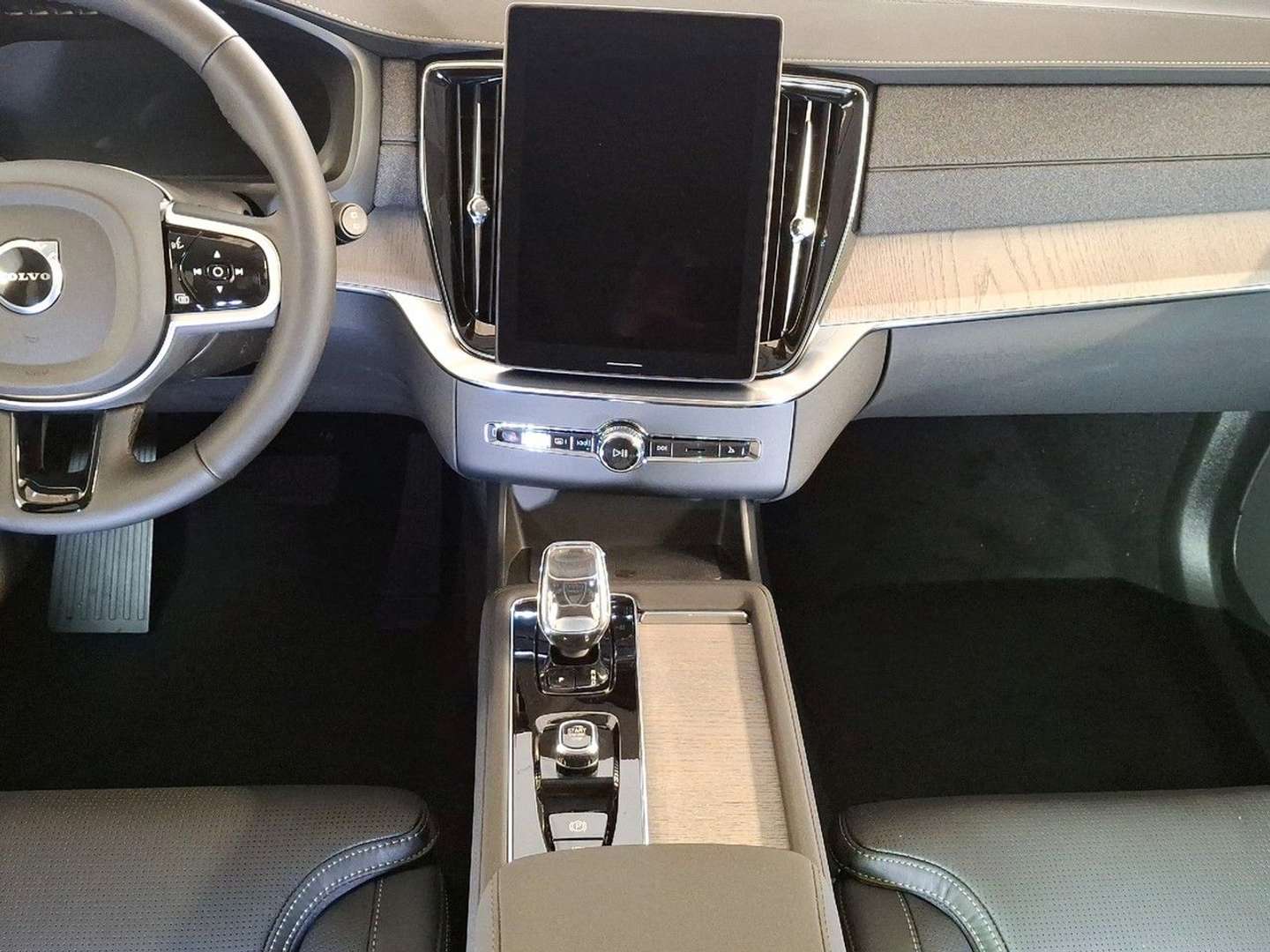 Volvo XC90 AWD T8 Plug-in Hybrid - 2025 - Joinsteer - #11