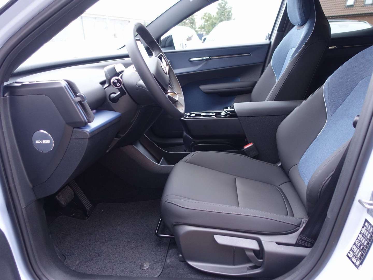 Volvo EX30 Plus Twin Motor Performance - 2025 - Joinsteer - #9